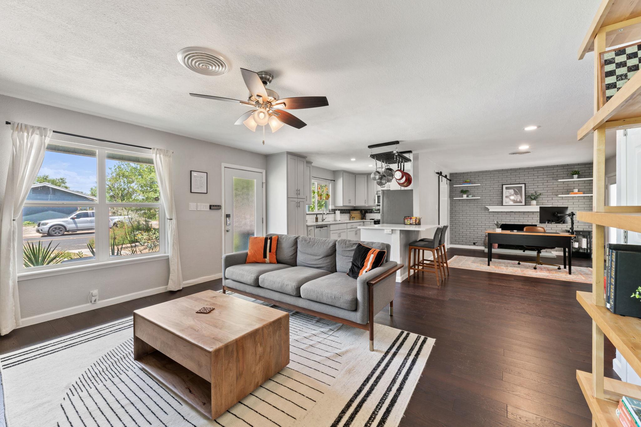 8405 Rockwood Ln, Austin, TX 78757