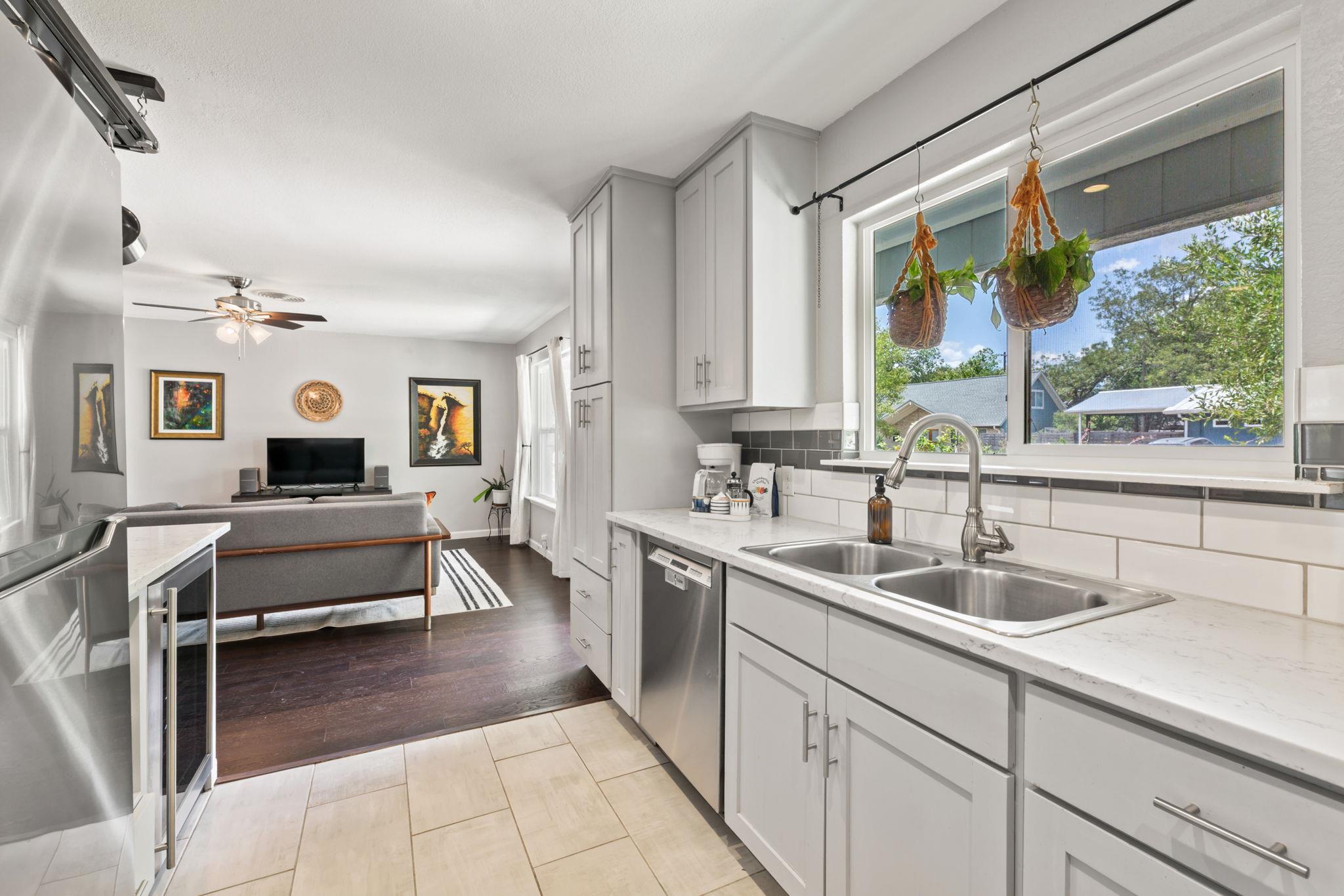 8405 Rockwood Ln, Austin, TX 78757