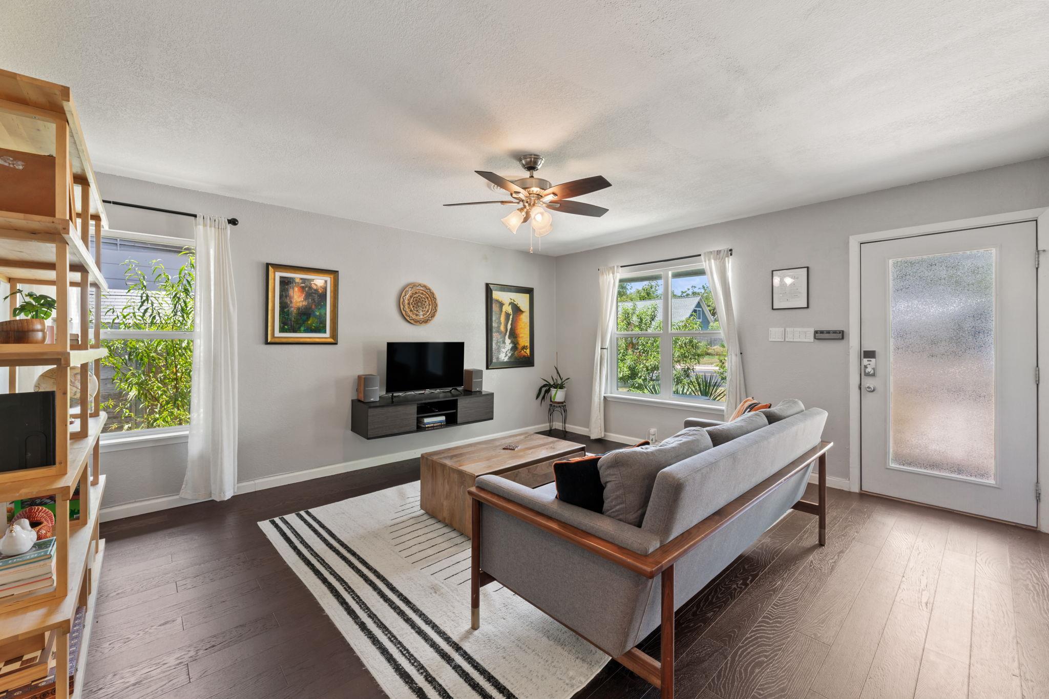 8405 Rockwood Ln, Austin, TX 78757