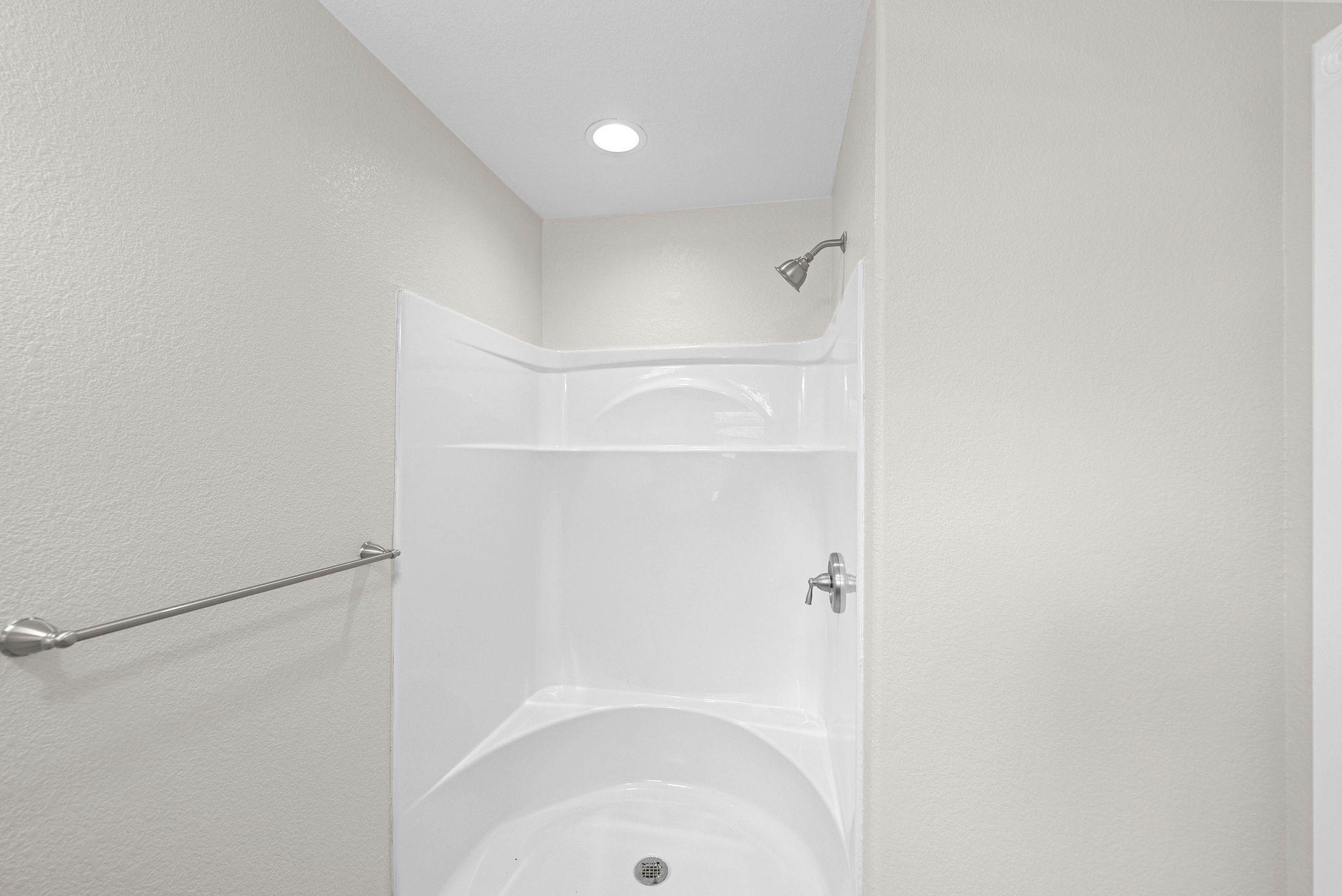 712 Link Dr, Kingsland, TX 78639