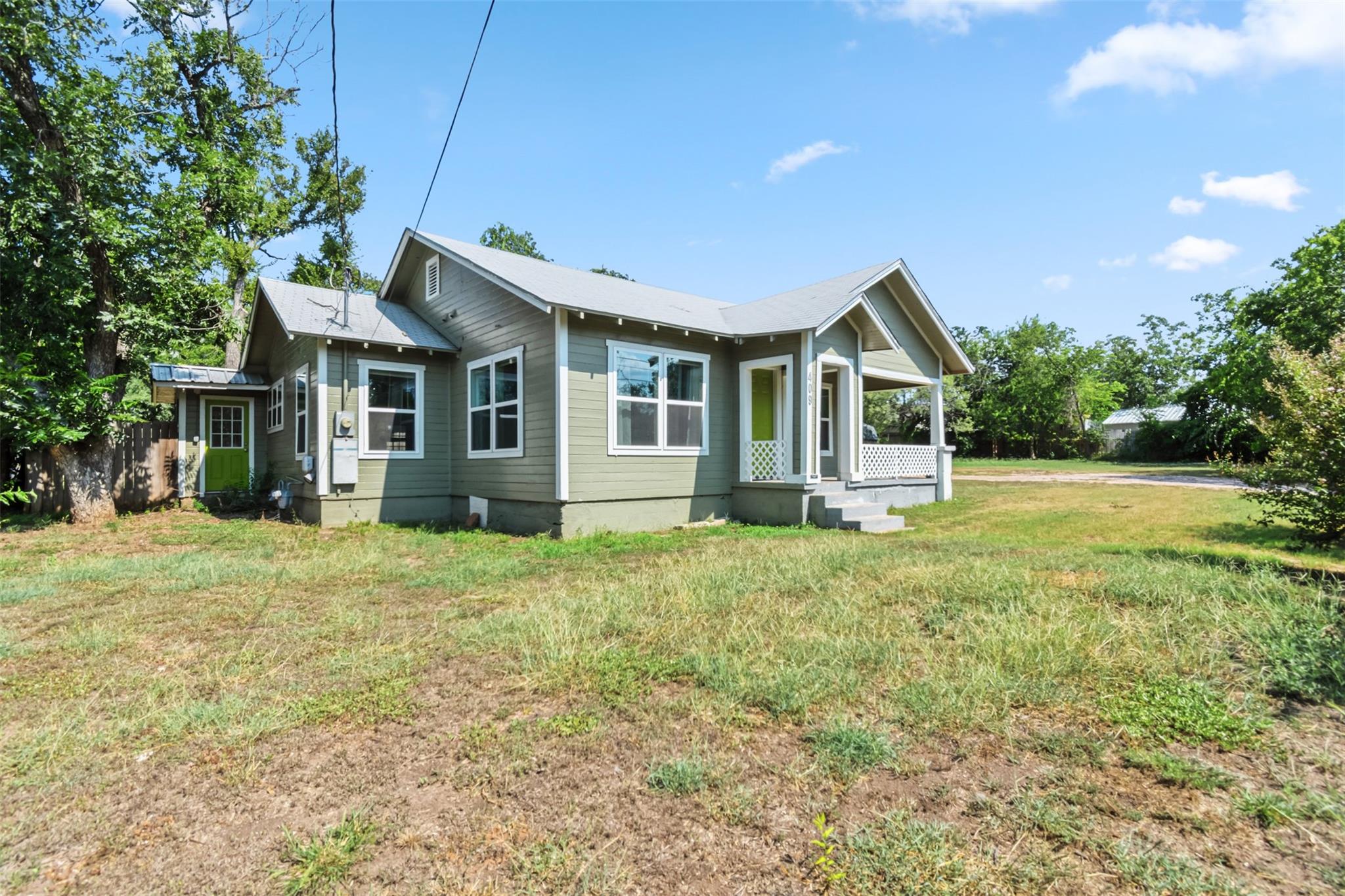 409 N Vandeveer St, Burnet, TX 78611