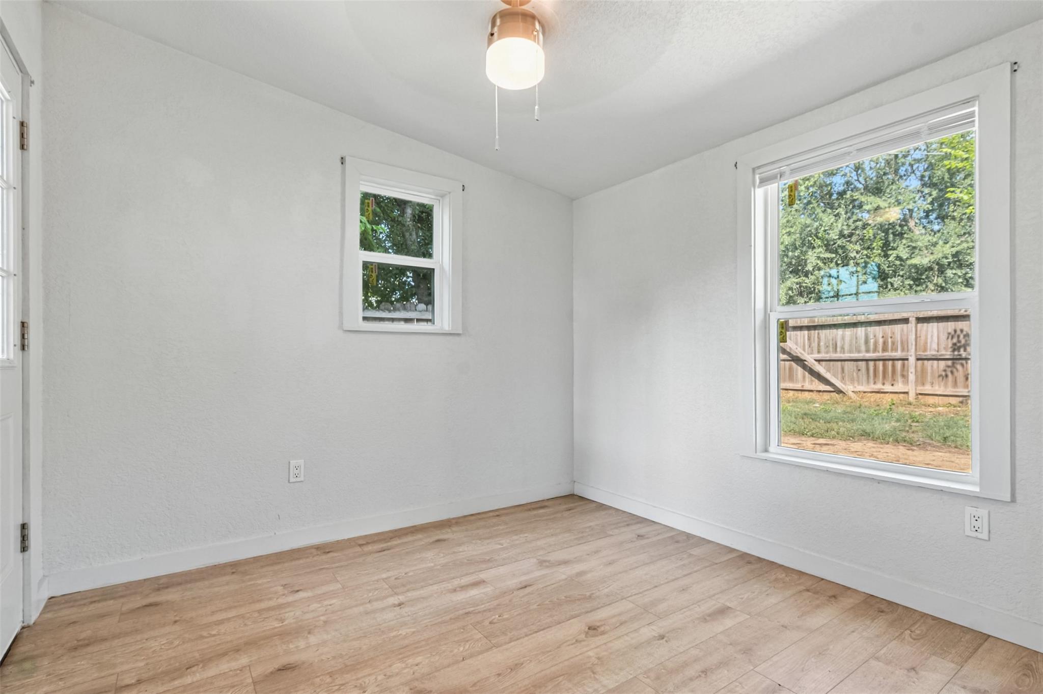 409 N Vandeveer St, Burnet, TX 78611