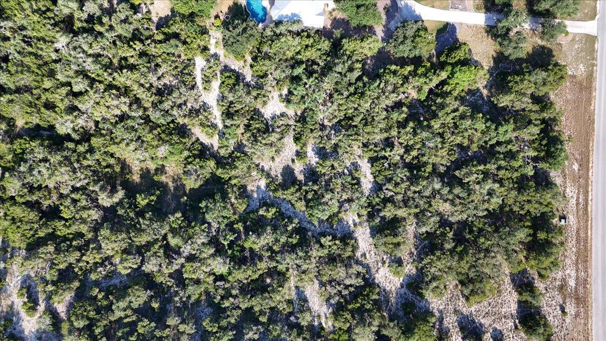 830 Highland Spgs, Canyon Lake, TX 78133