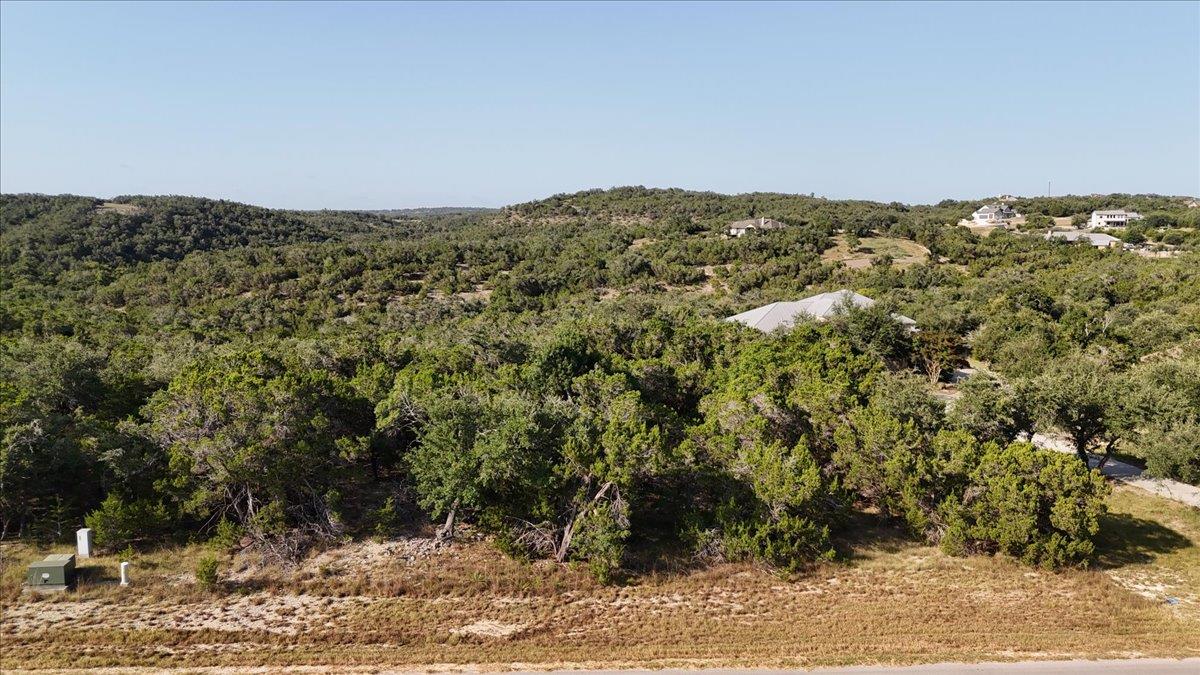 830 Highland Spgs, Canyon Lake, TX 78133