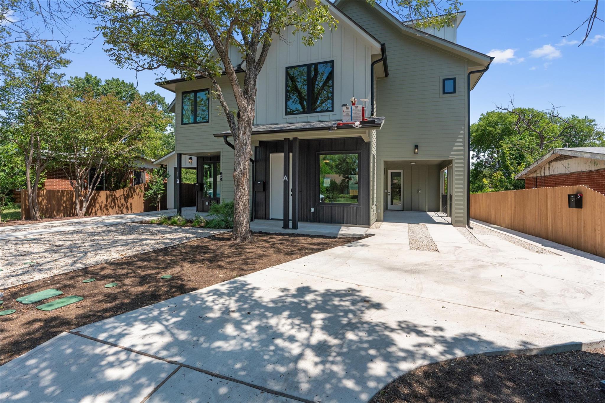 1402 Beckett St # 1A, Austin, TX 78757