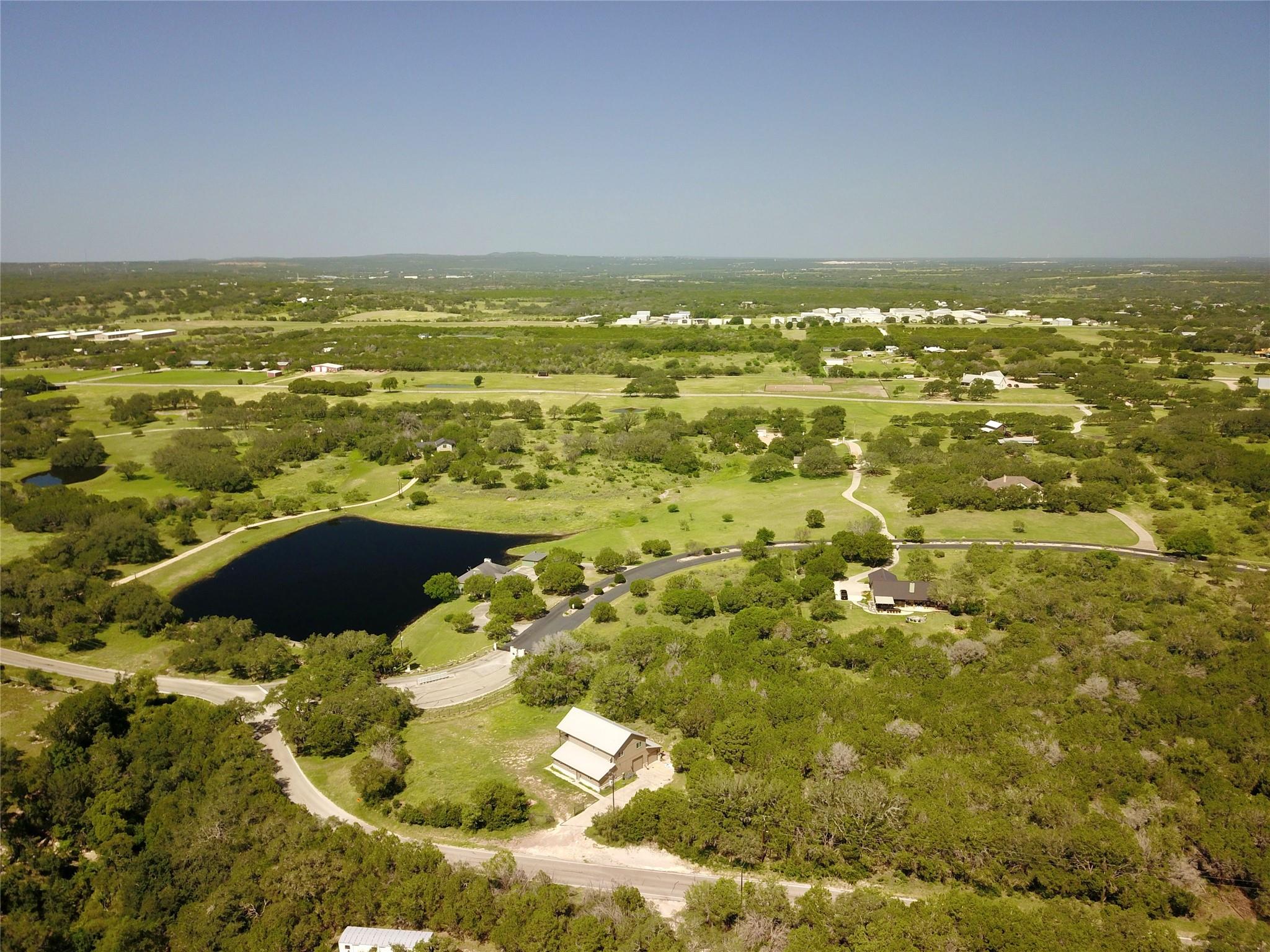 112 Ridge Harbor Dr, Spicewood, TX 78669