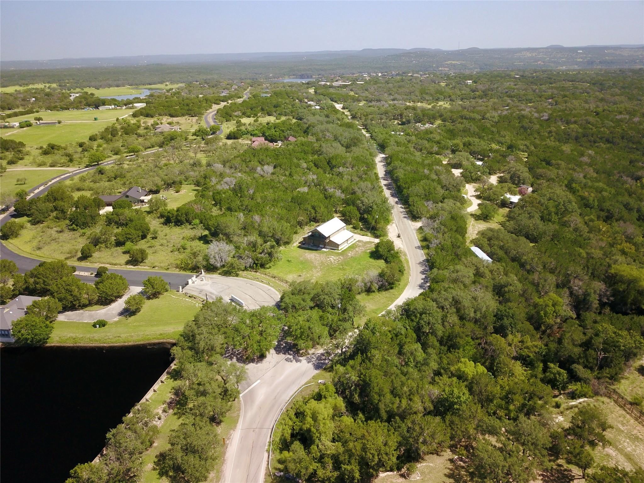 112 Ridge Harbor Dr, Spicewood, TX 78669