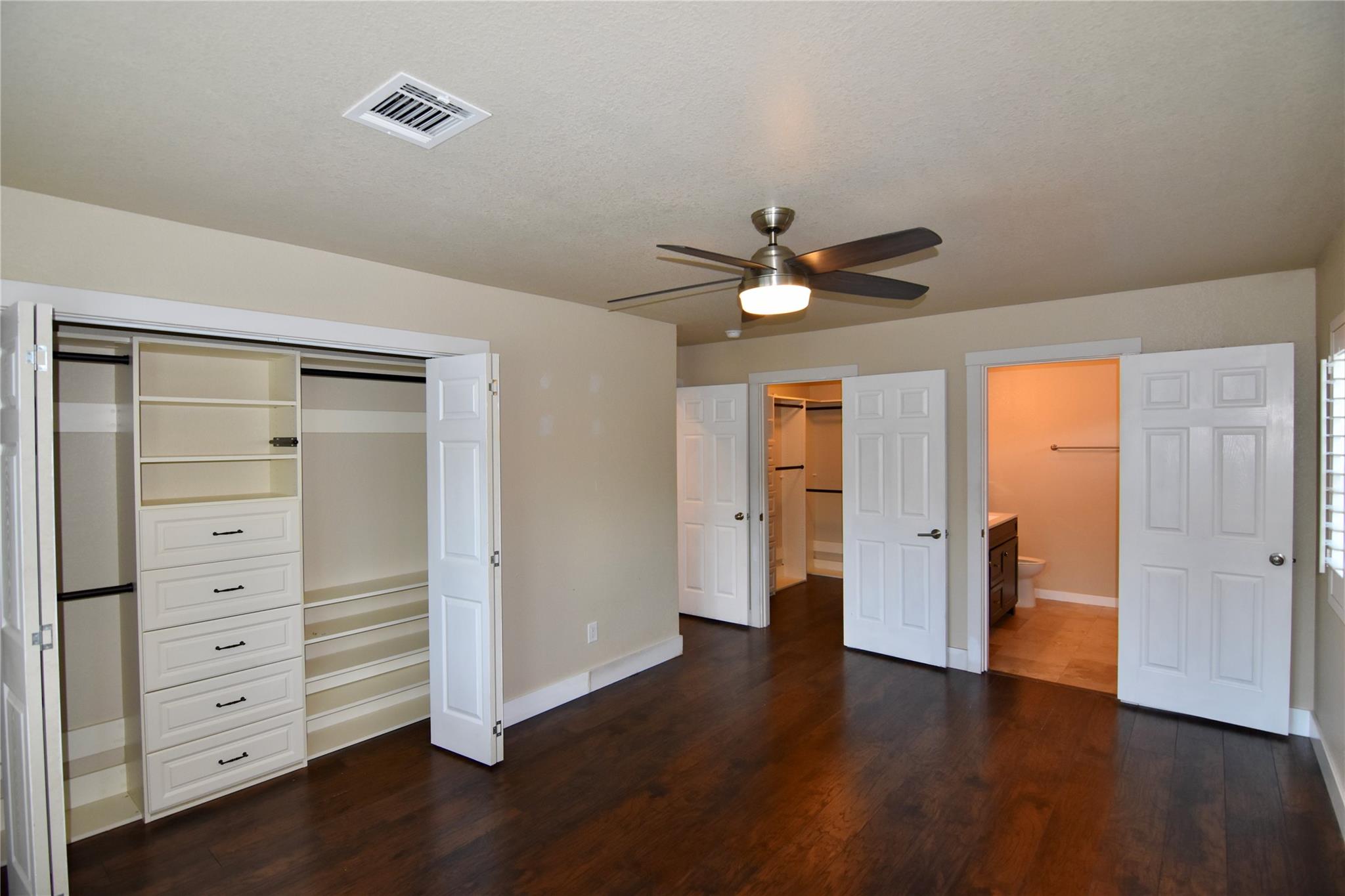 112 Ridge Harbor Dr, Spicewood, TX 78669