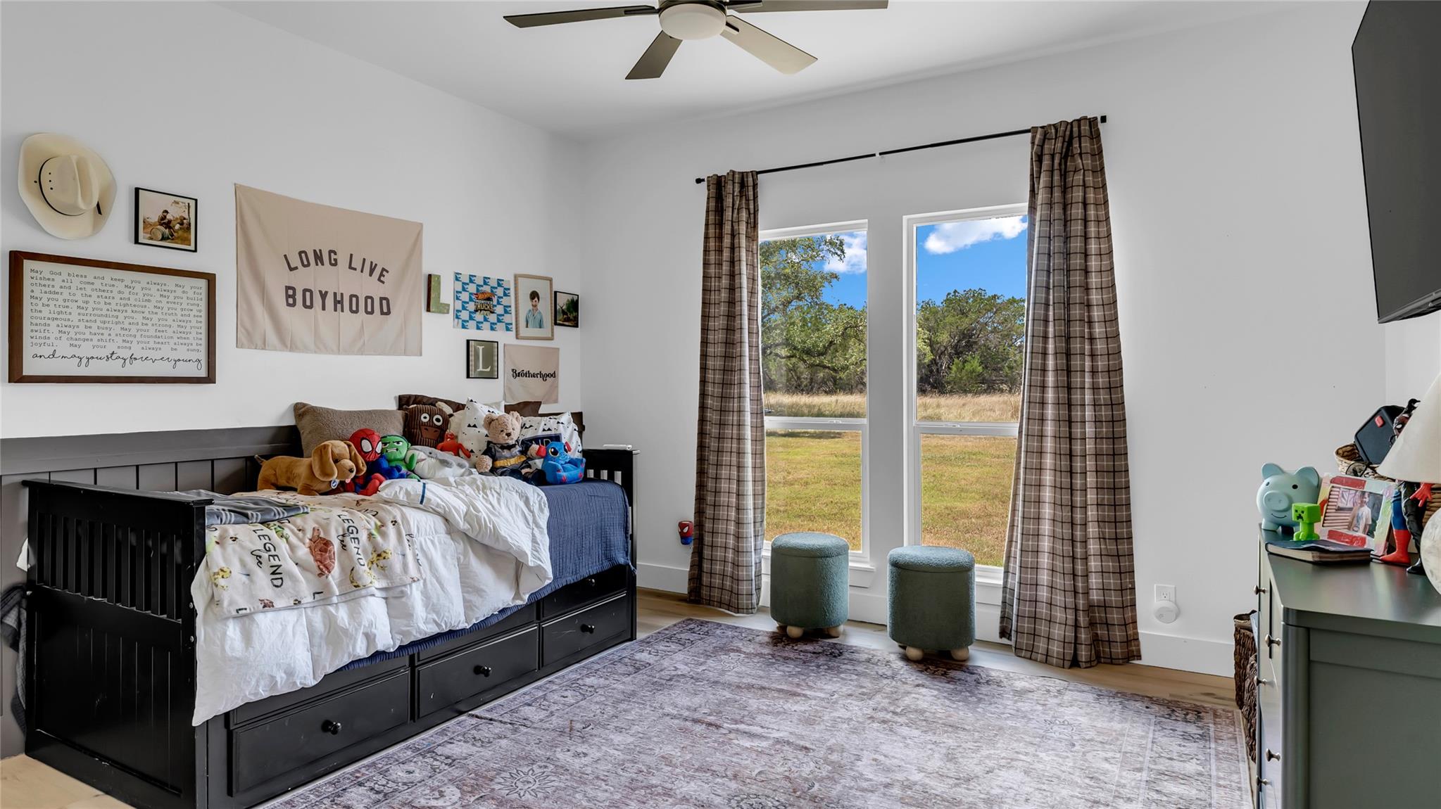 150 Wandering Oak Cir, Burnet, TX 78611