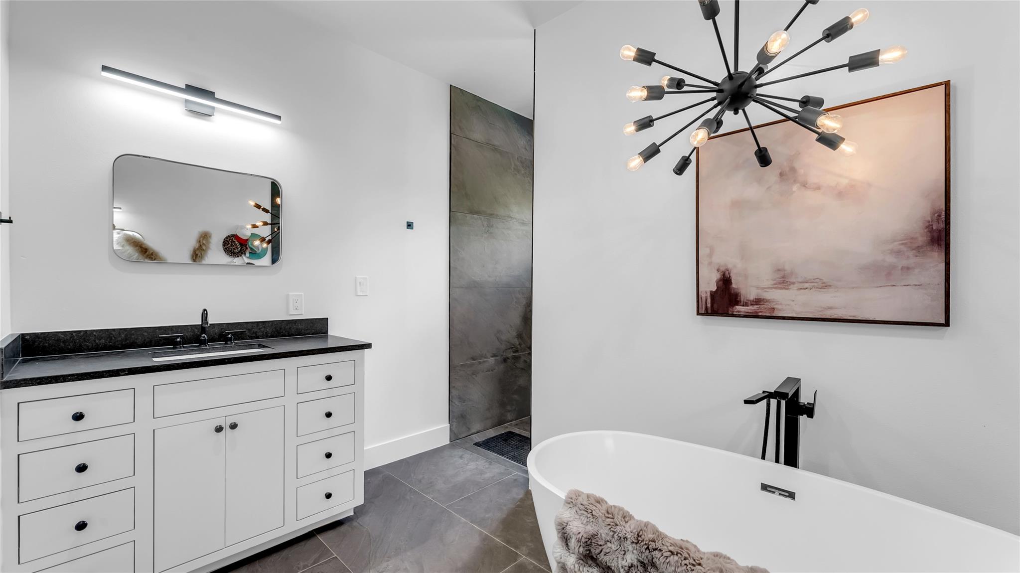 150 Wandering Oak Cir, Burnet, TX 78611