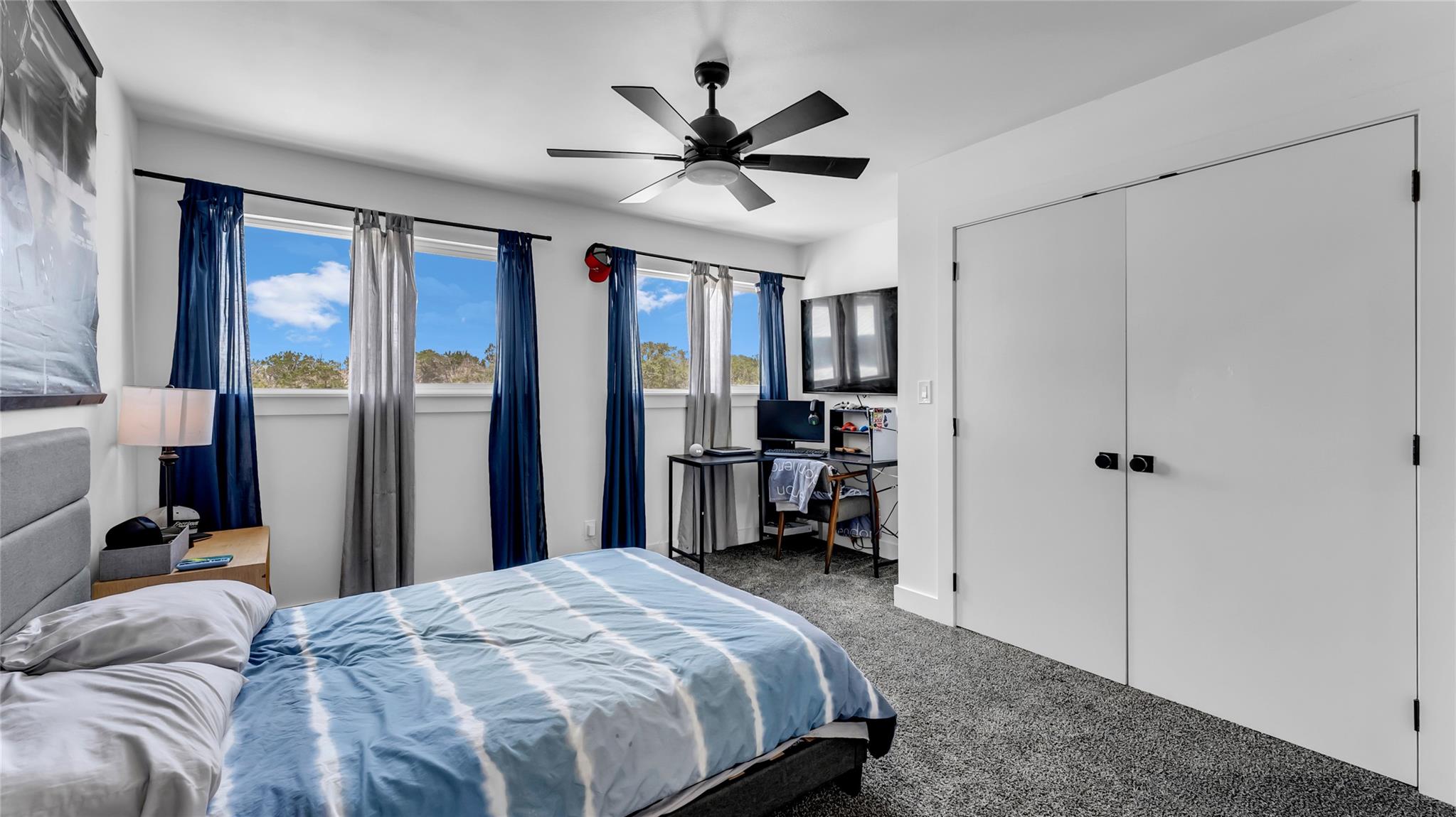 150 Wandering Oak Cir, Burnet, TX 78611