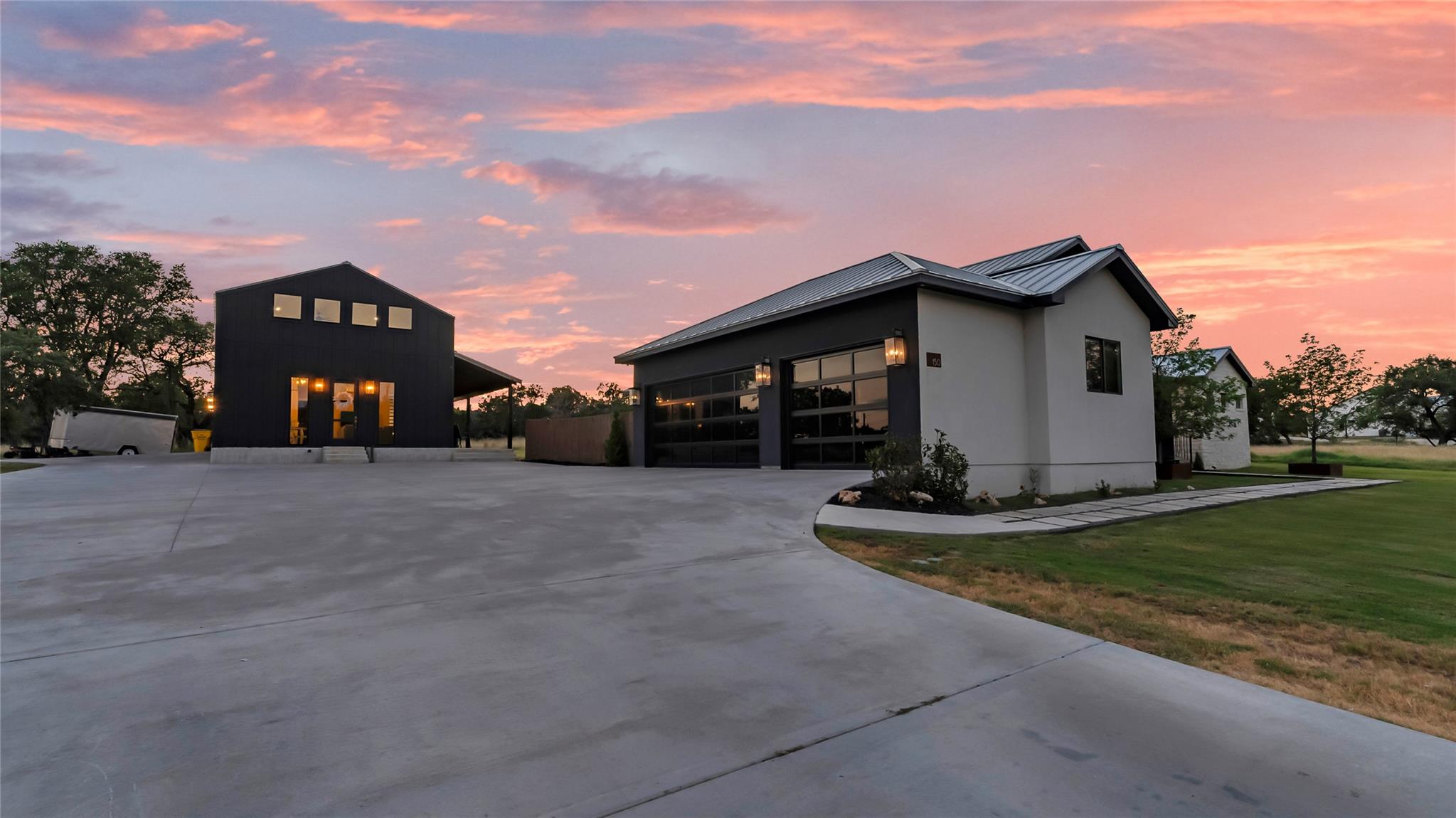 150 Wandering Oak Cir, Burnet, TX 78611