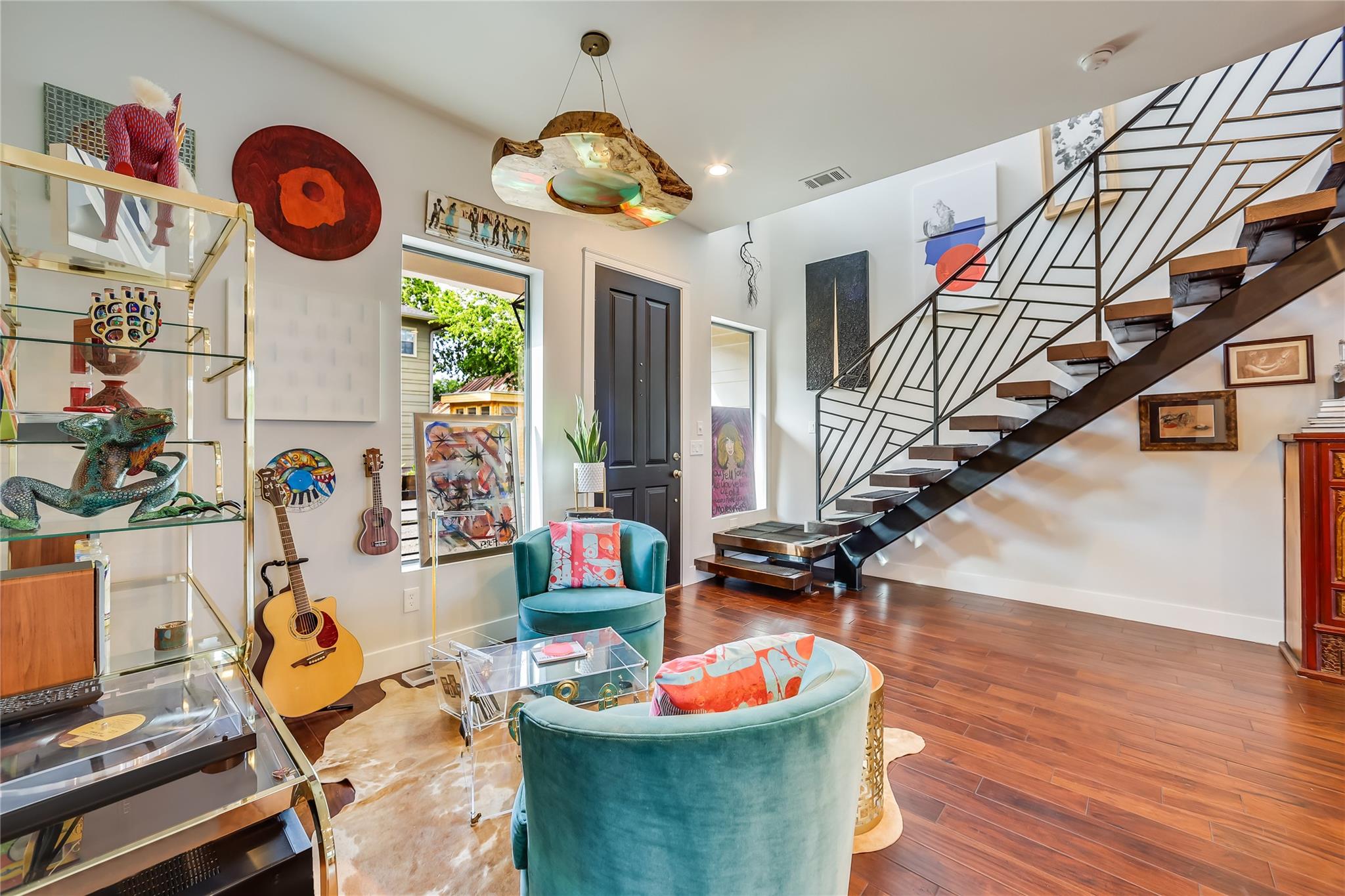 2004 E 16th St # B, Austin, TX 78702