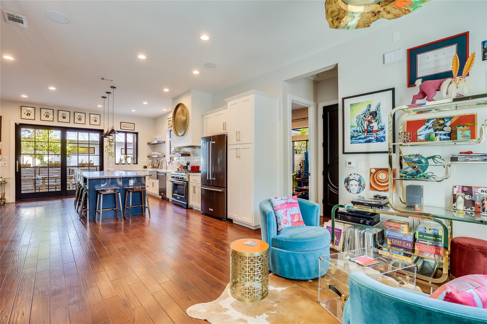 2004 E 16th St # B, Austin, TX 78702