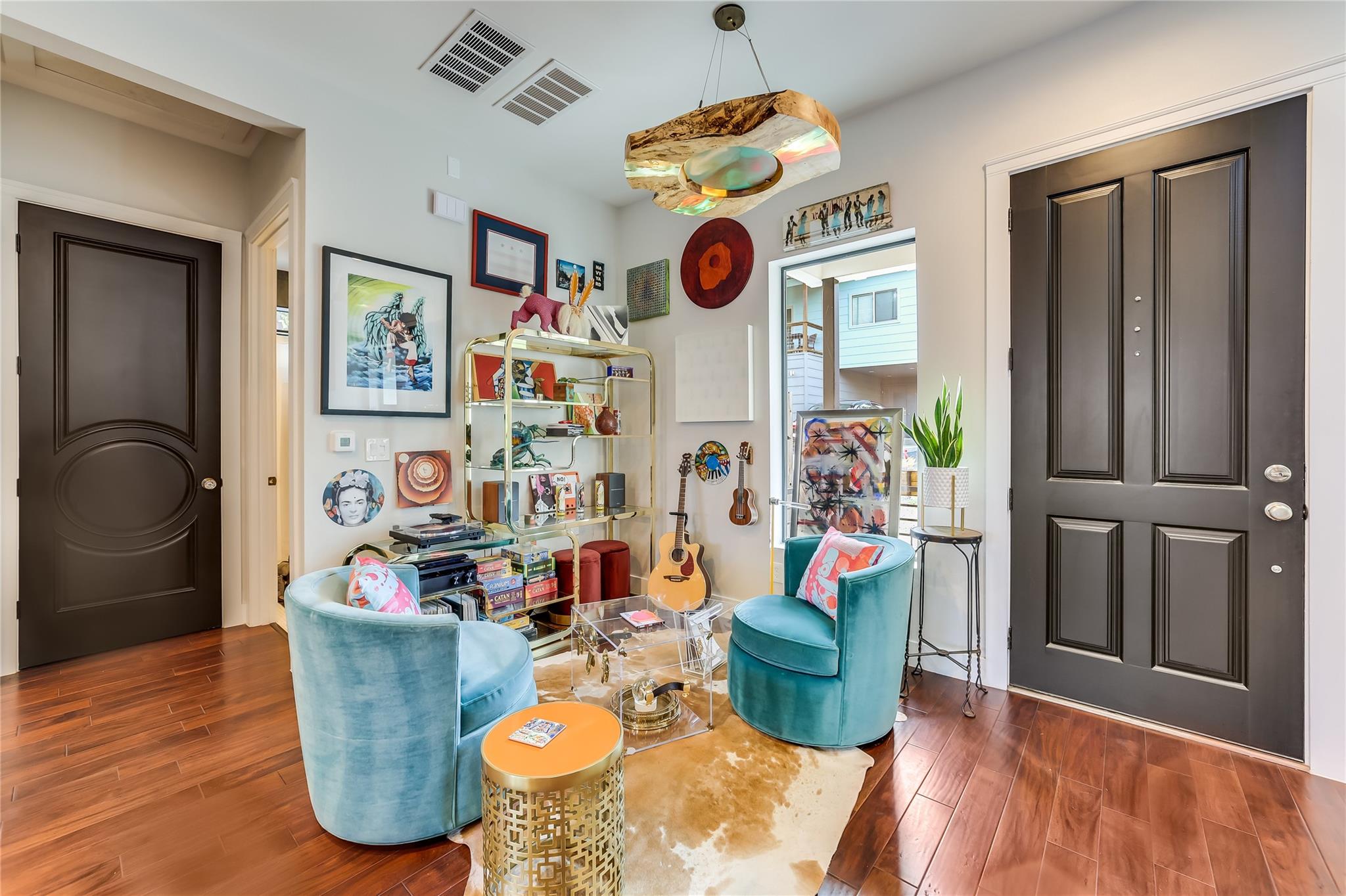 2004 E 16th St # B, Austin, TX 78702