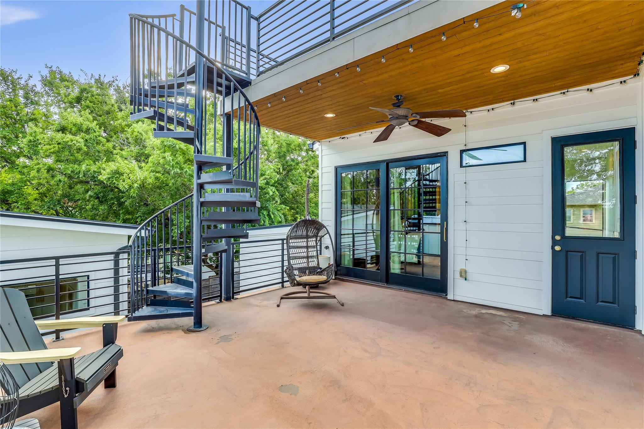 2004 E 16th St # B, Austin, TX 78702