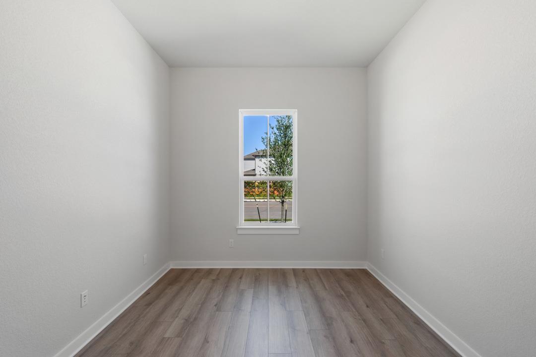 328 Lariat Loop, Liberty Hill, TX 78642