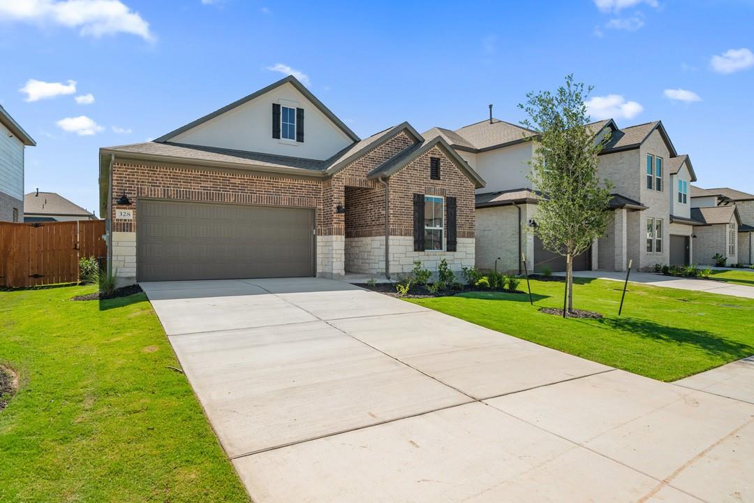 328 Lariat Loop, Liberty Hill, TX 78642
