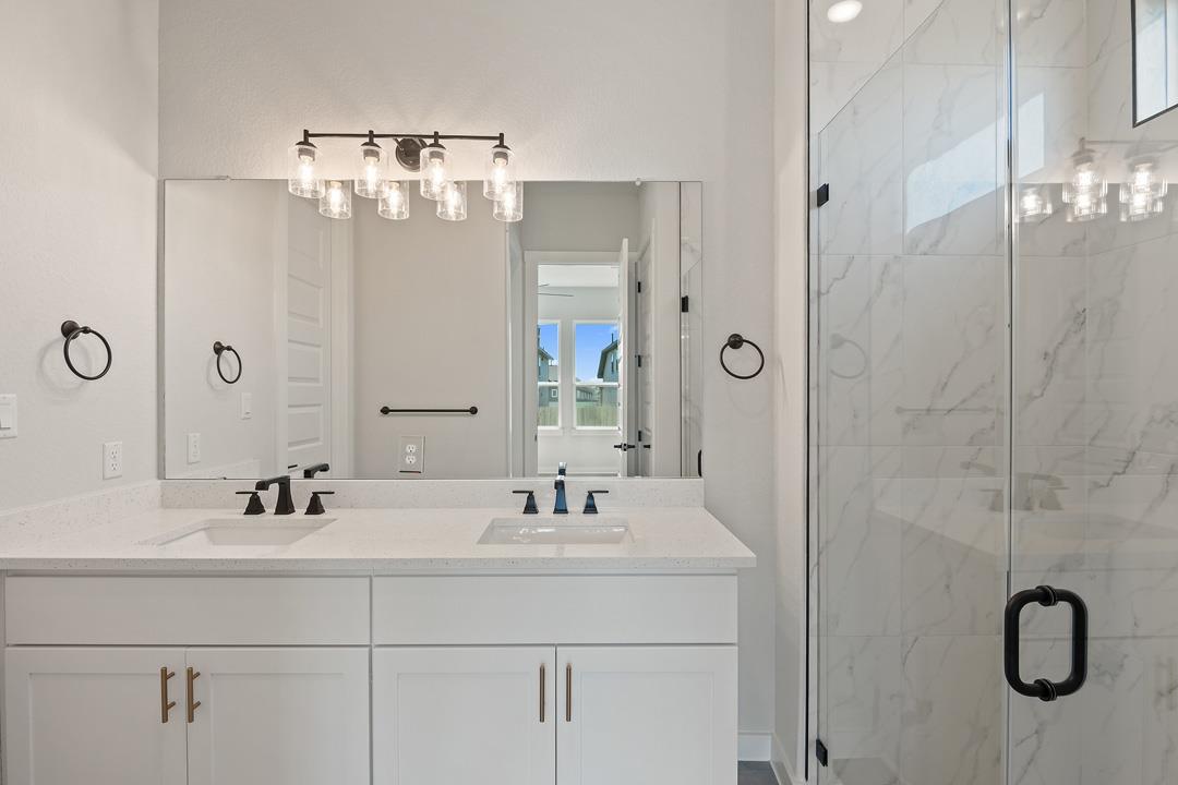 328 Lariat Loop, Liberty Hill, TX 78642