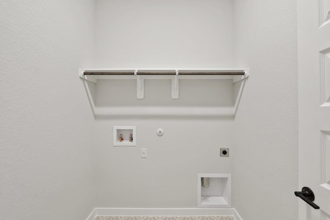 328 Lariat Loop, Liberty Hill, TX 78642