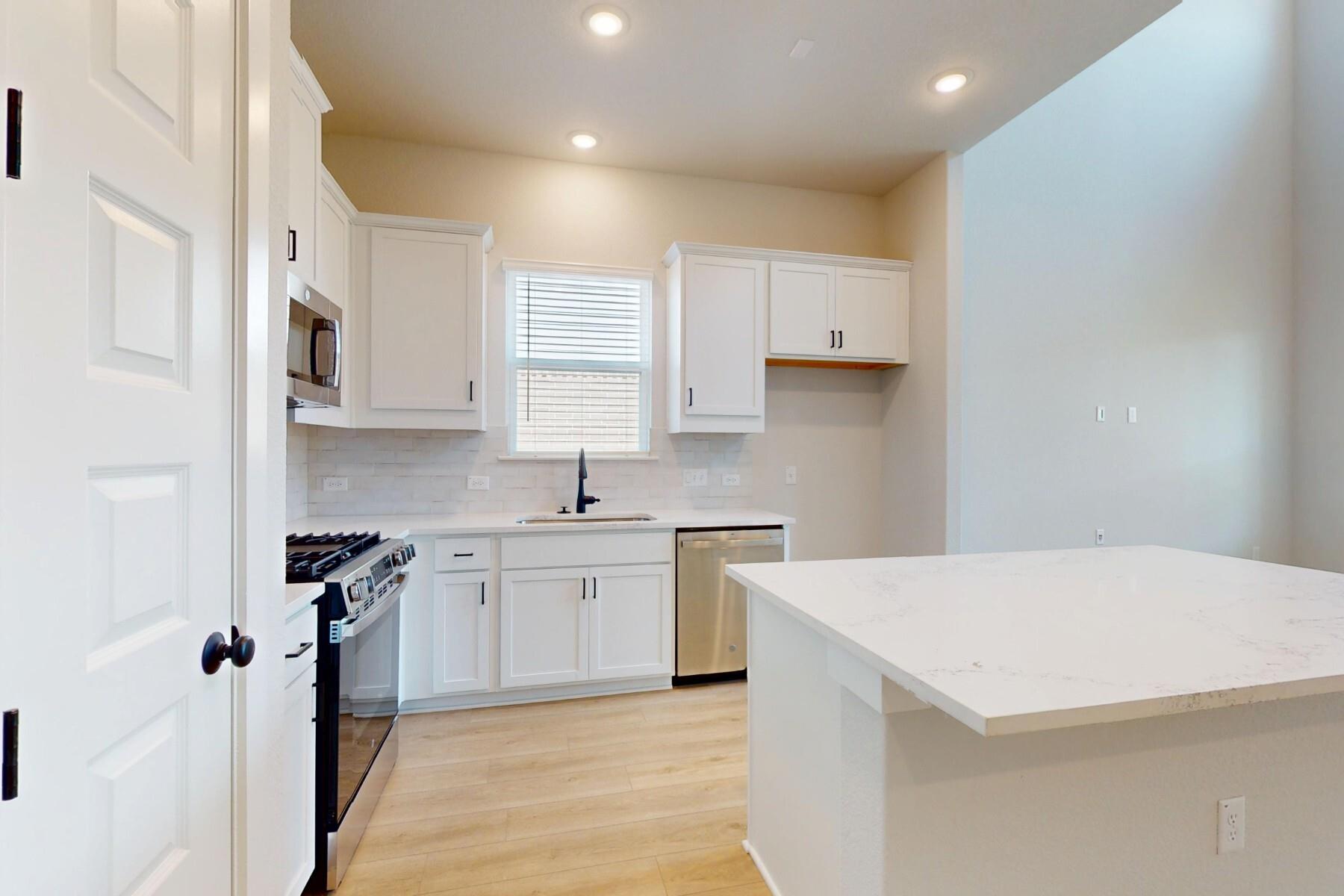 20117 Aqua Reef Dr, Austin, TX 78747