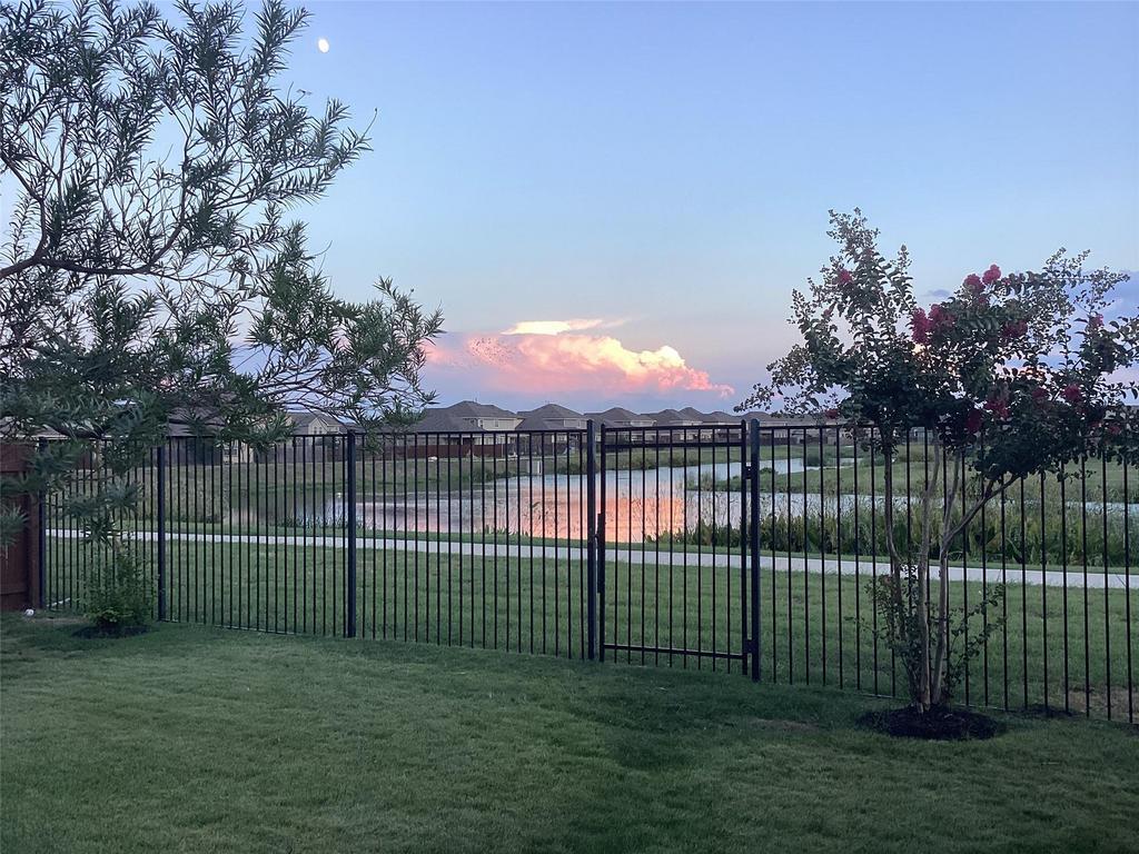 245 Peggy Dr, Liberty Hill, TX 78642