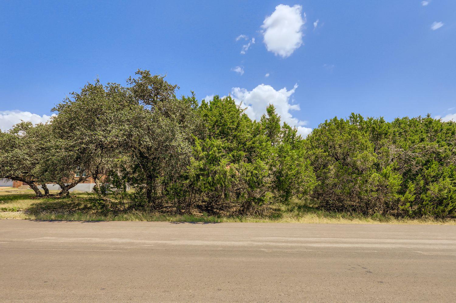 2600 Warren Cv, Lago Vista, TX 78645