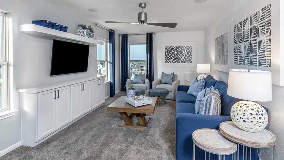 819 Jackson River Loop, Kyle, TX 78640