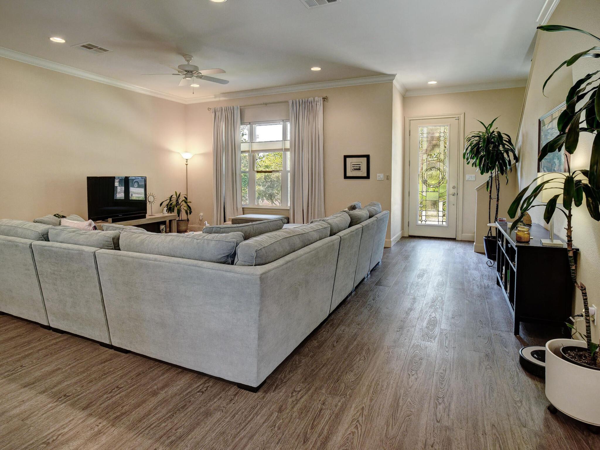 120 Konahuanui Ln, Bastrop, TX 78602