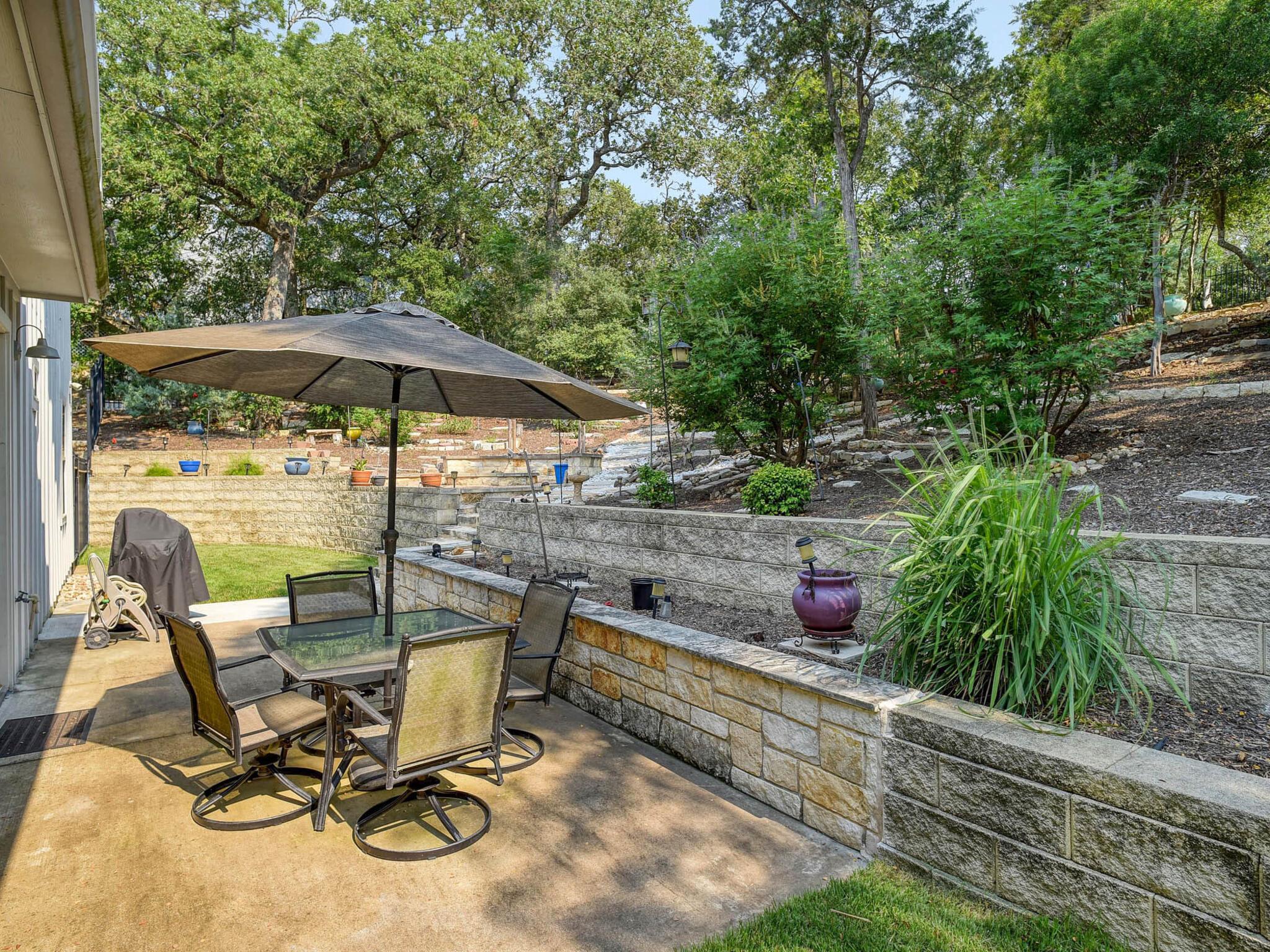 120 Konahuanui Ln, Bastrop, TX 78602