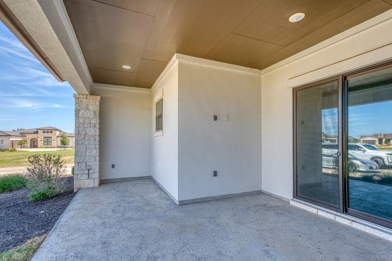 105 Amiata Dr, Horseshoe Bay, TX 78657