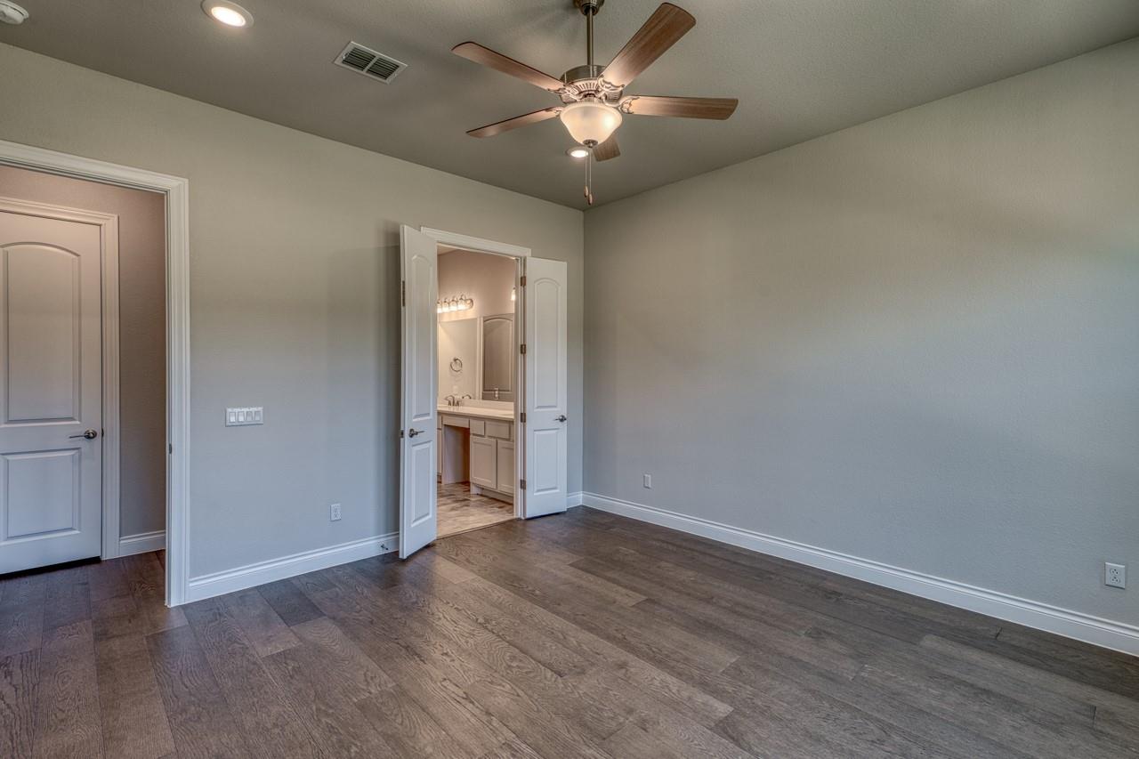 105 Amiata Dr, Horseshoe Bay, TX 78657