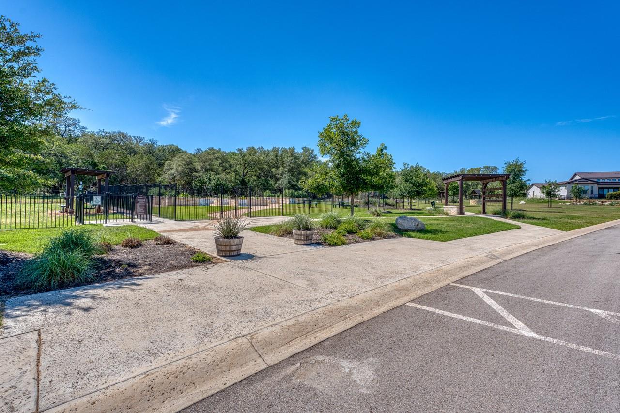 105 Amiata Dr, Horseshoe Bay, TX 78657