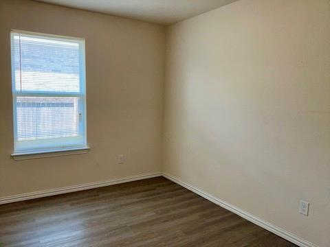 8072 Bassano Dr, Round Rock, TX 78665