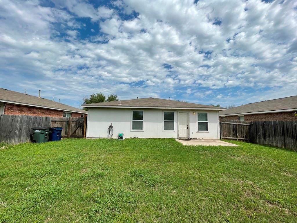 600 Golden Gate Dr, Leander, TX 78641