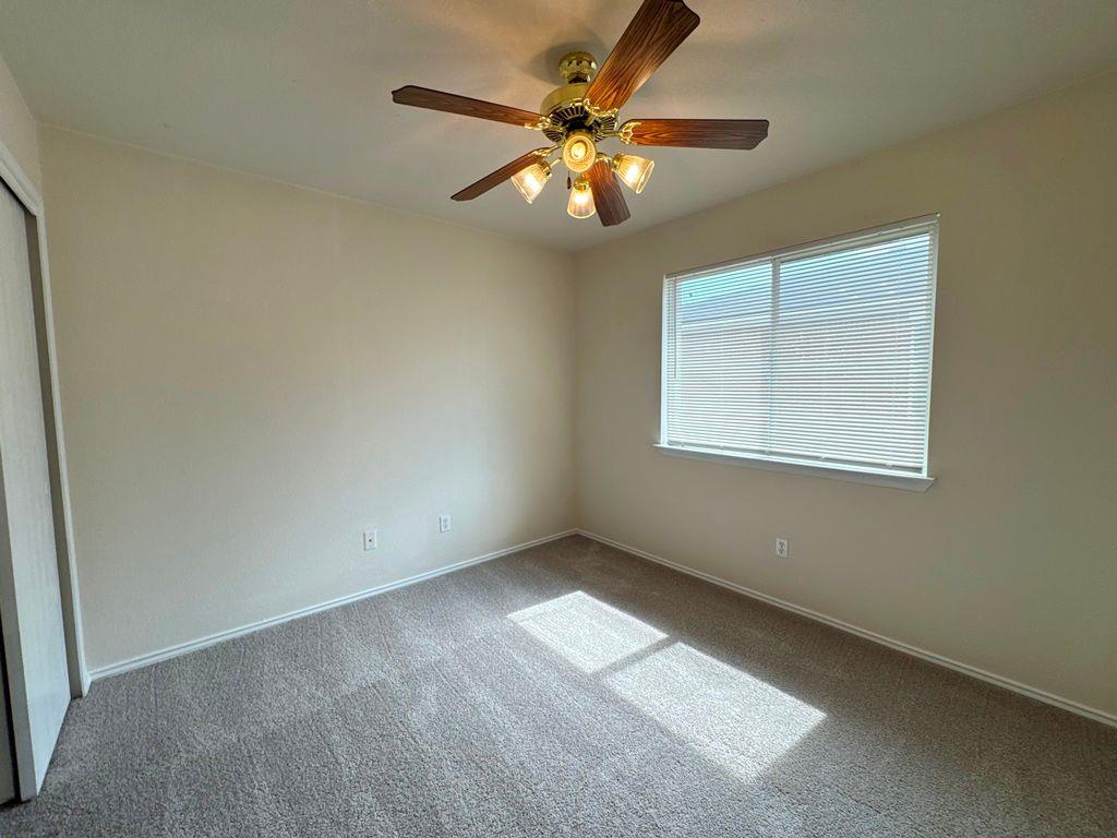 600 Golden Gate Dr, Leander, TX 78641