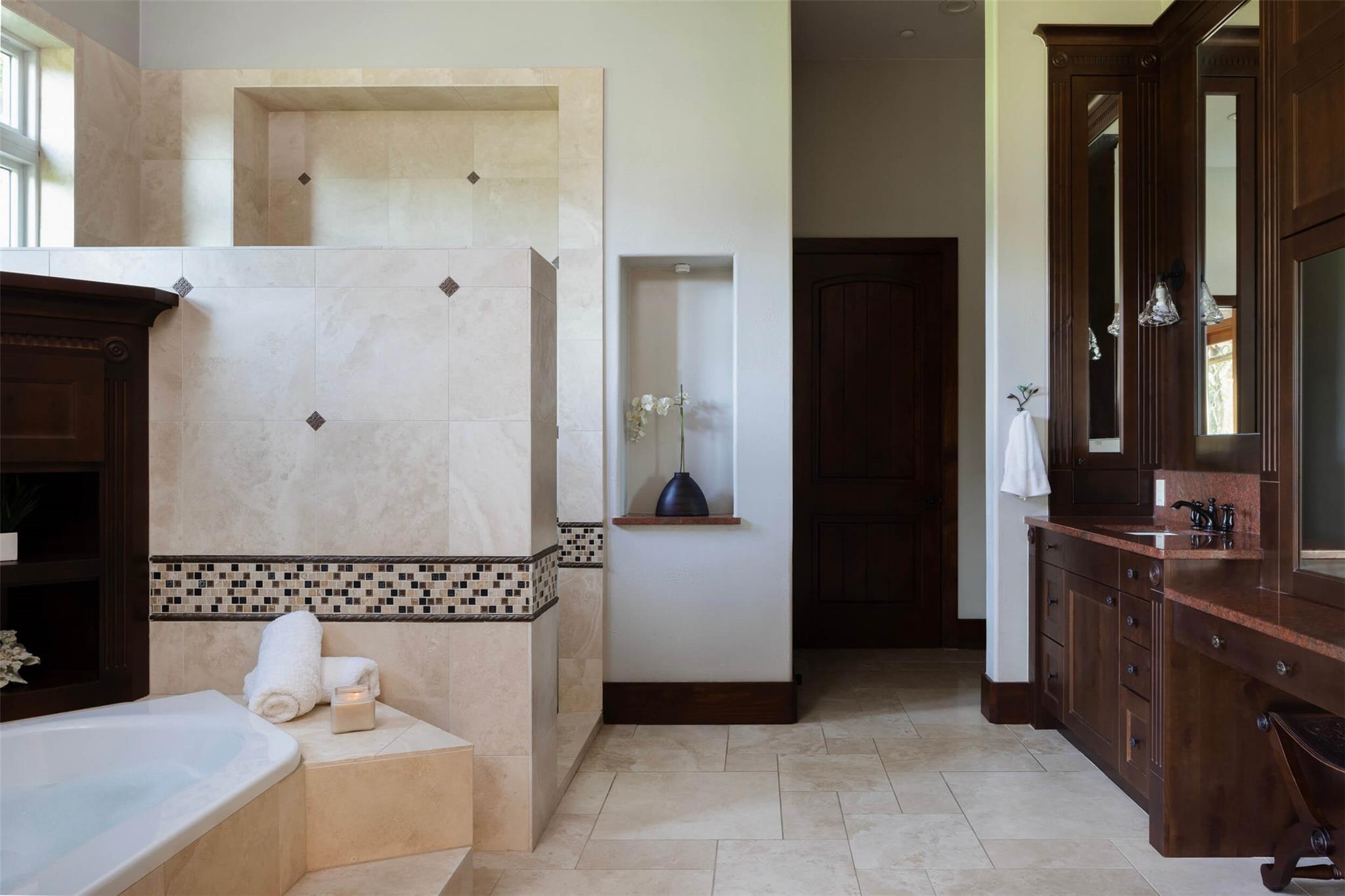 15016 Flat Top Ranch Rd, Austin, TX 78732