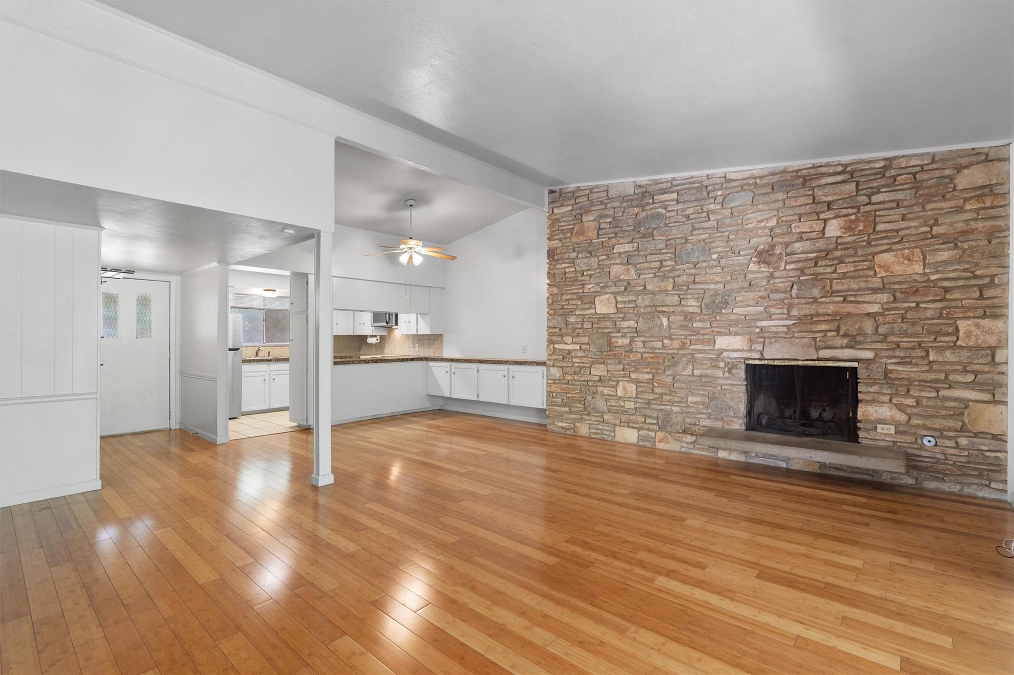 1304 Mariposa Dr # 231, Austin, TX 78704