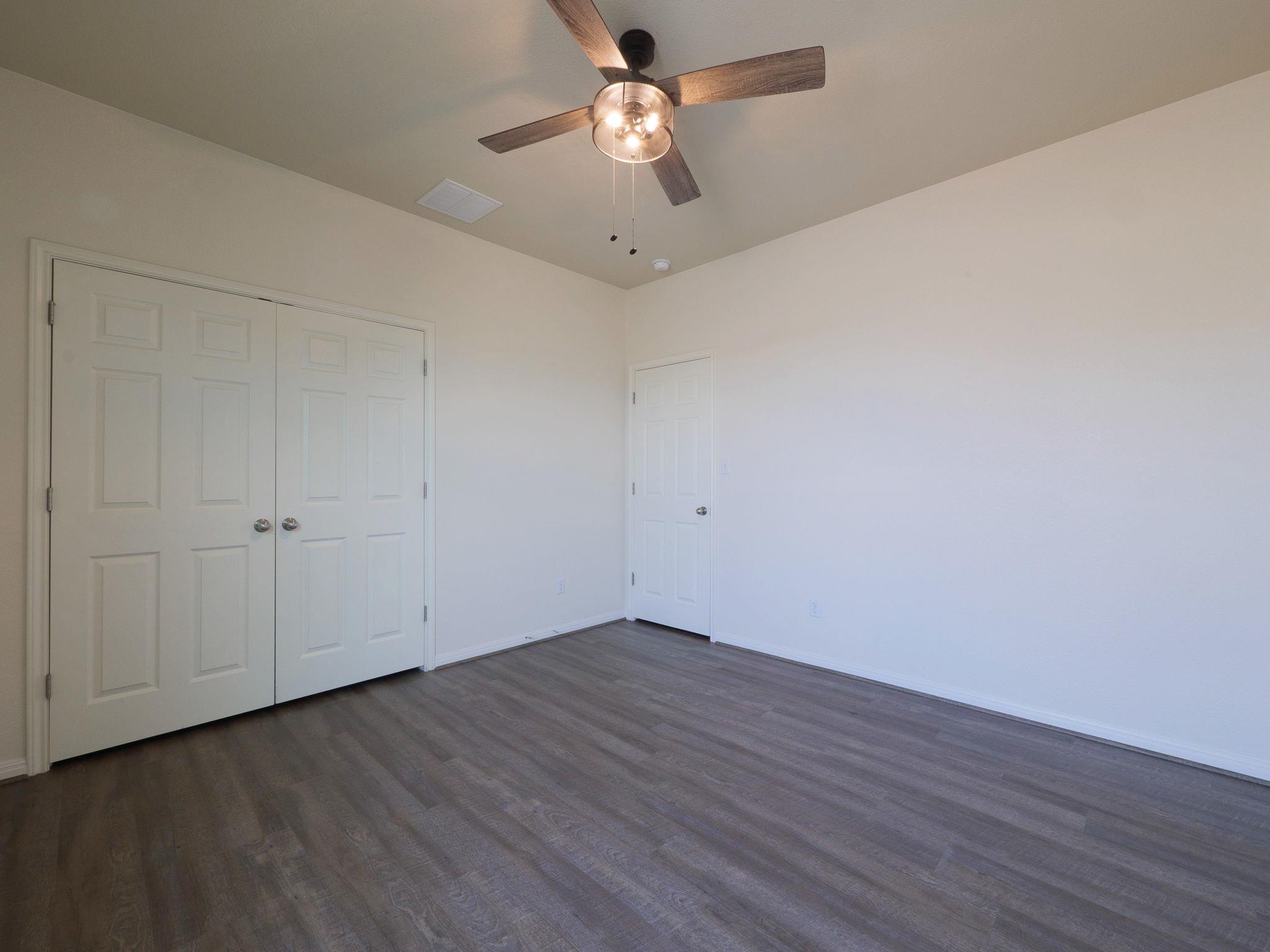 216 Silkstone St, Hutto, TX 78634