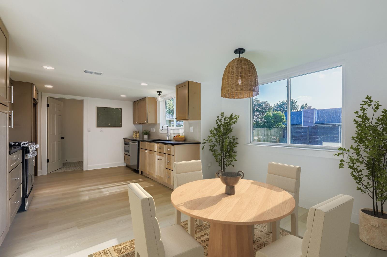 4812 Pelham Dr, Austin, TX 78727