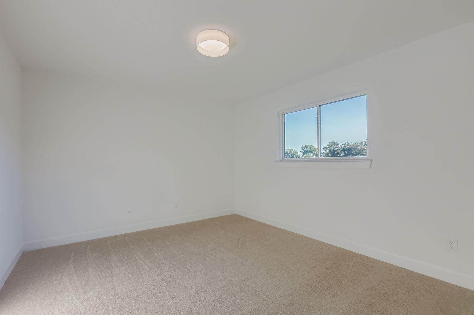 4812 Pelham Dr, Austin, TX 78727