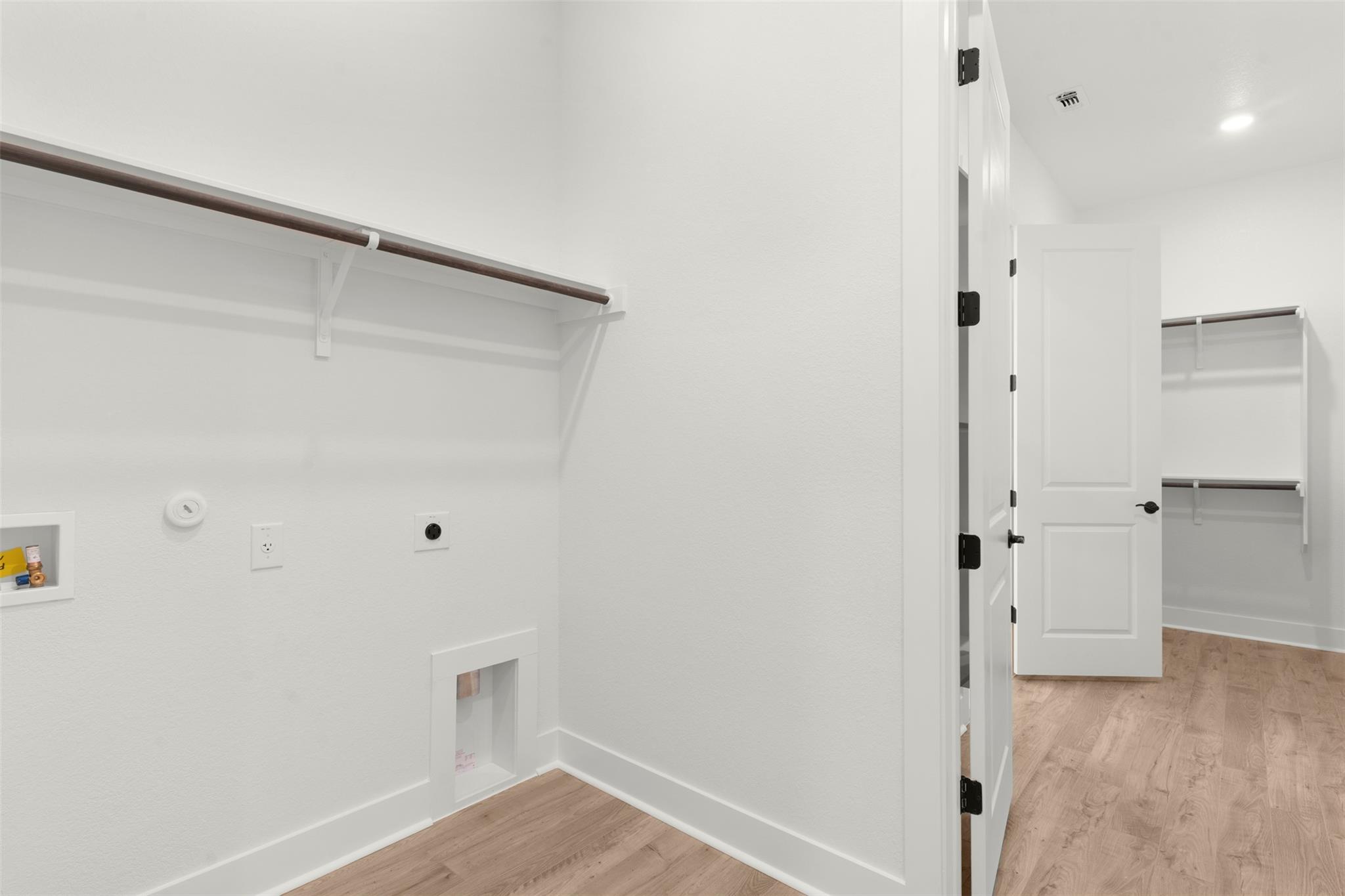 19608 Helens Catch Dr, Pflugerville, TX 78660