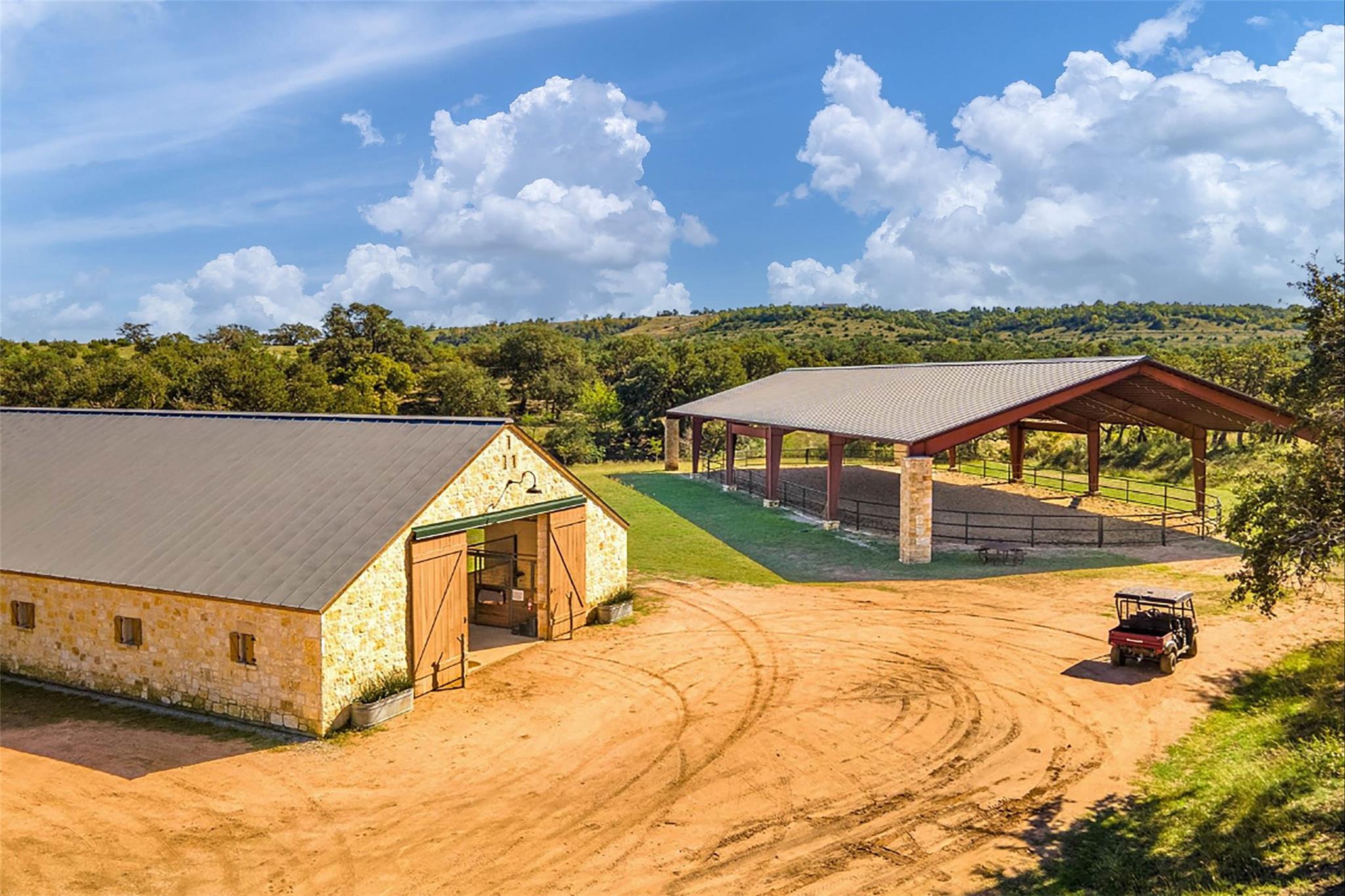 1198 N Walnut Springs Rd, Johnson City, TX 78636