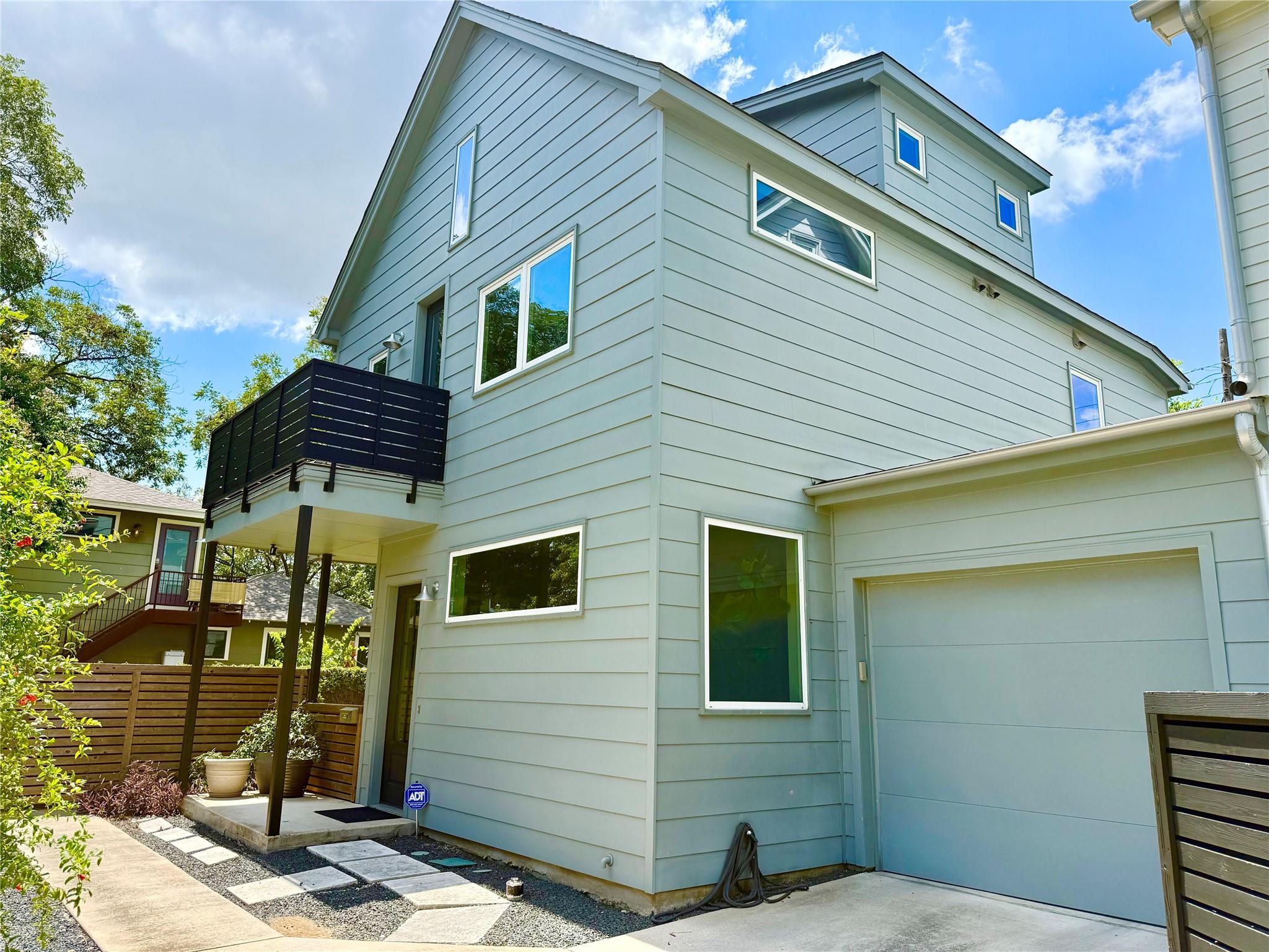 1303 Harriet Ct # B, Austin, TX 78756