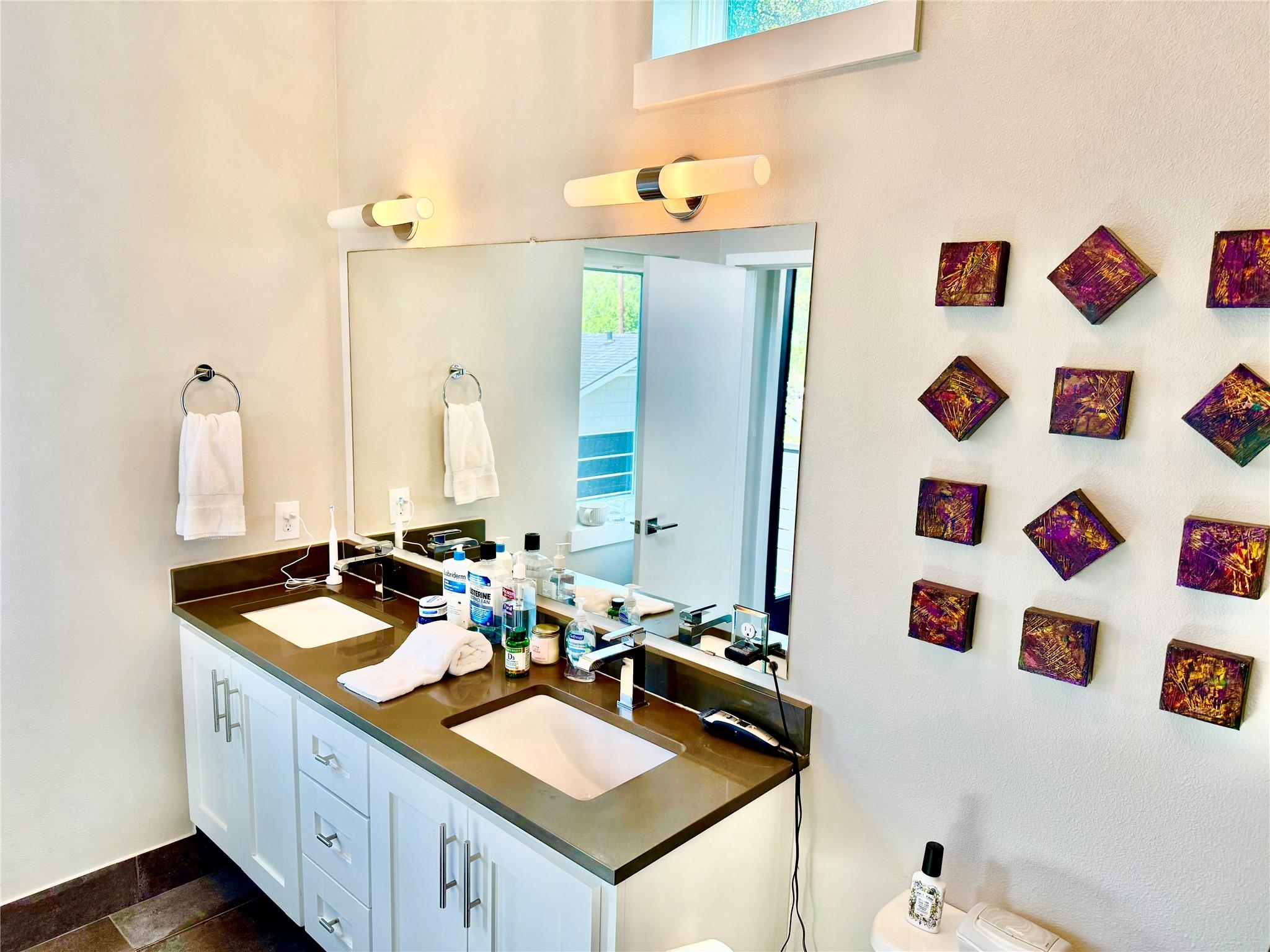 1303 Harriet Ct # B, Austin, TX 78756