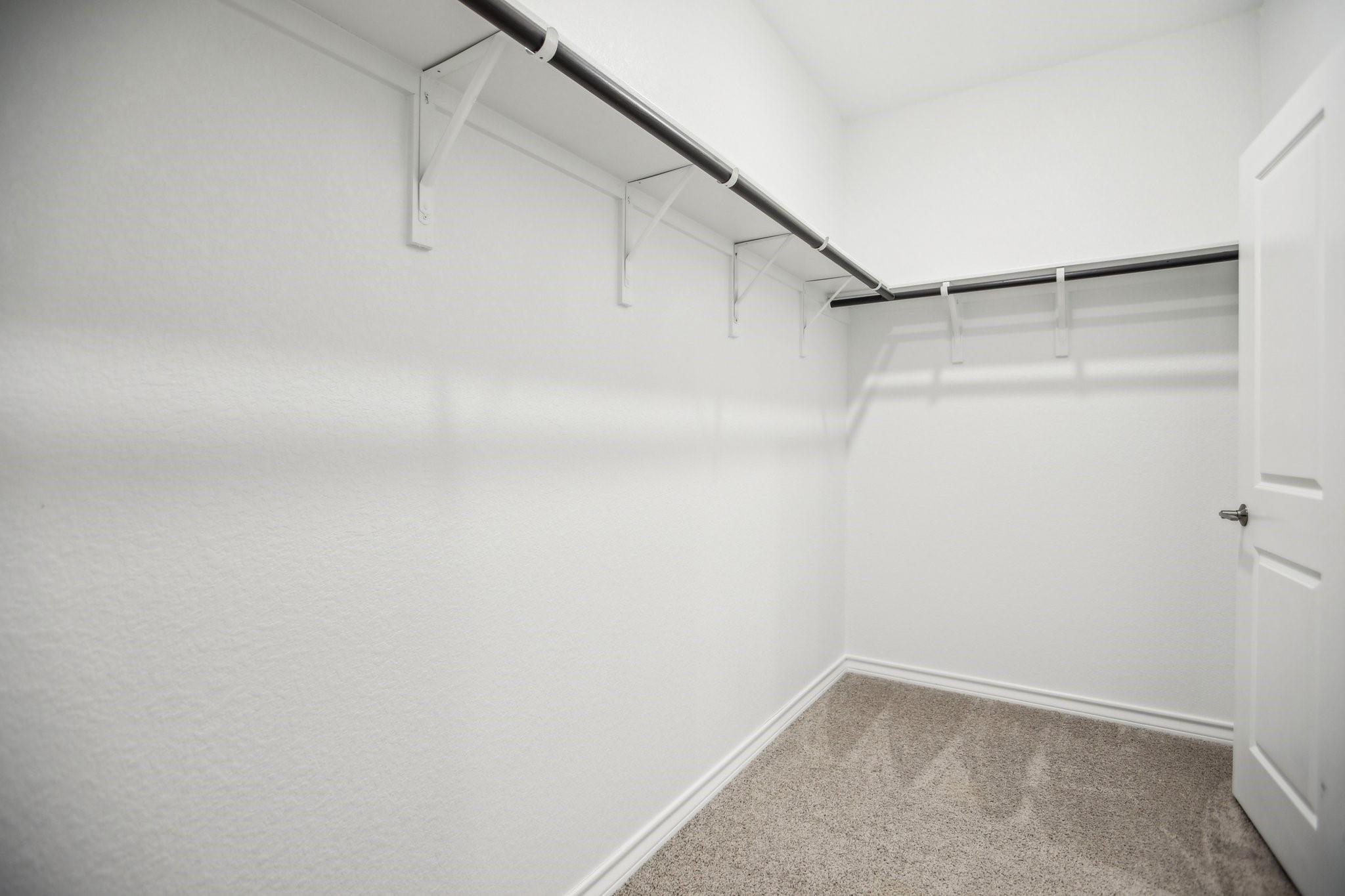 1011 Moose Rd, Hutto, TX 78634