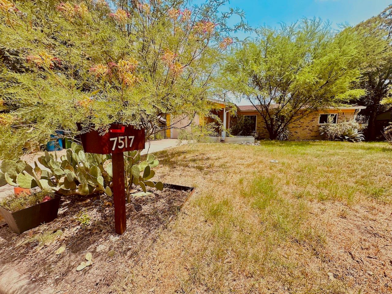 7517 Eastcrest Dr, Austin, TX 78752