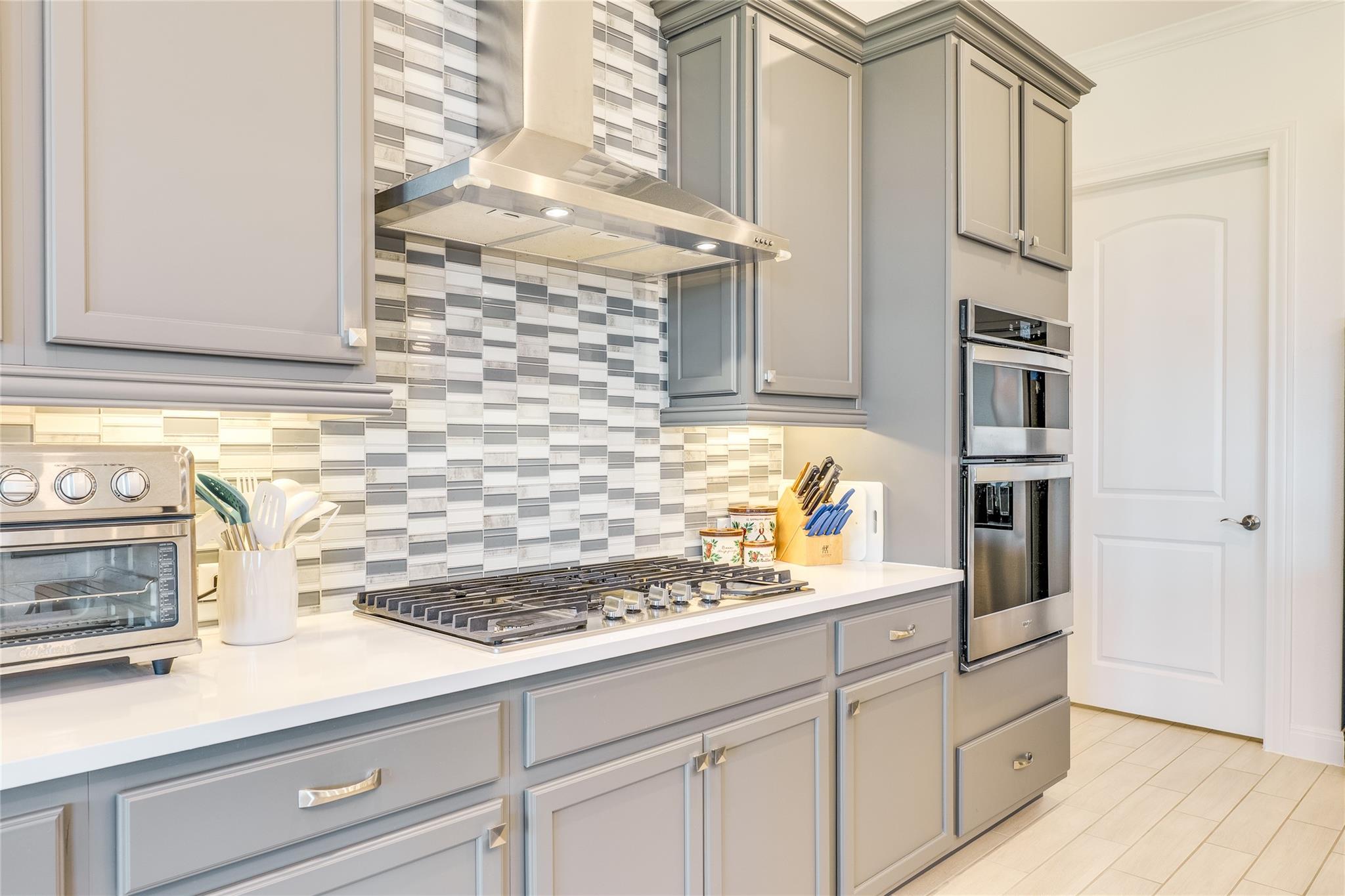 616 Climbing Rock Loop, Dripping Springs, TX 78620