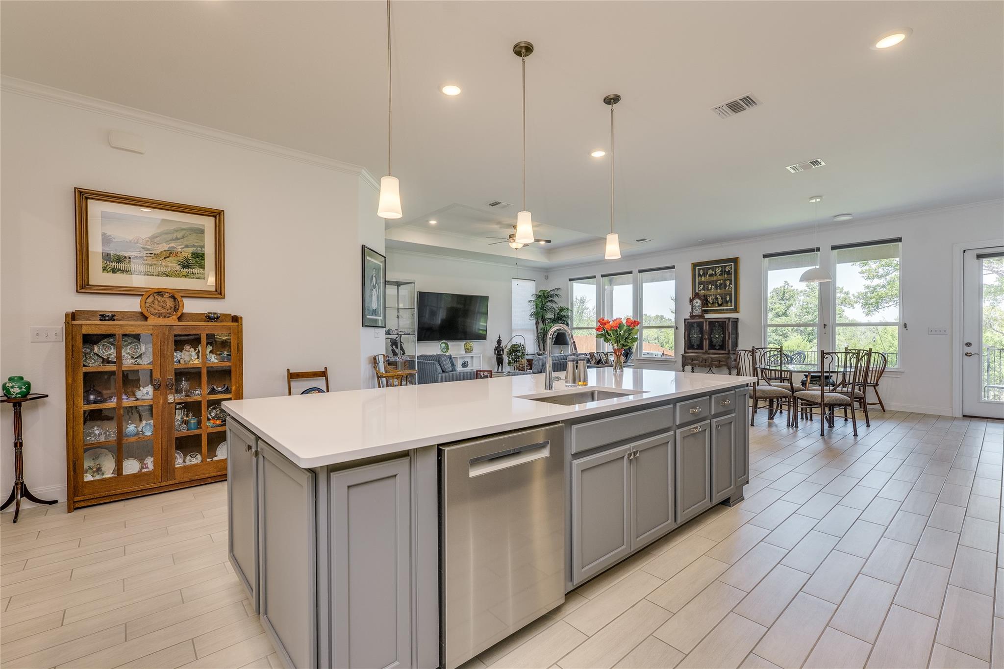 616 Climbing Rock Loop, Dripping Springs, TX 78620