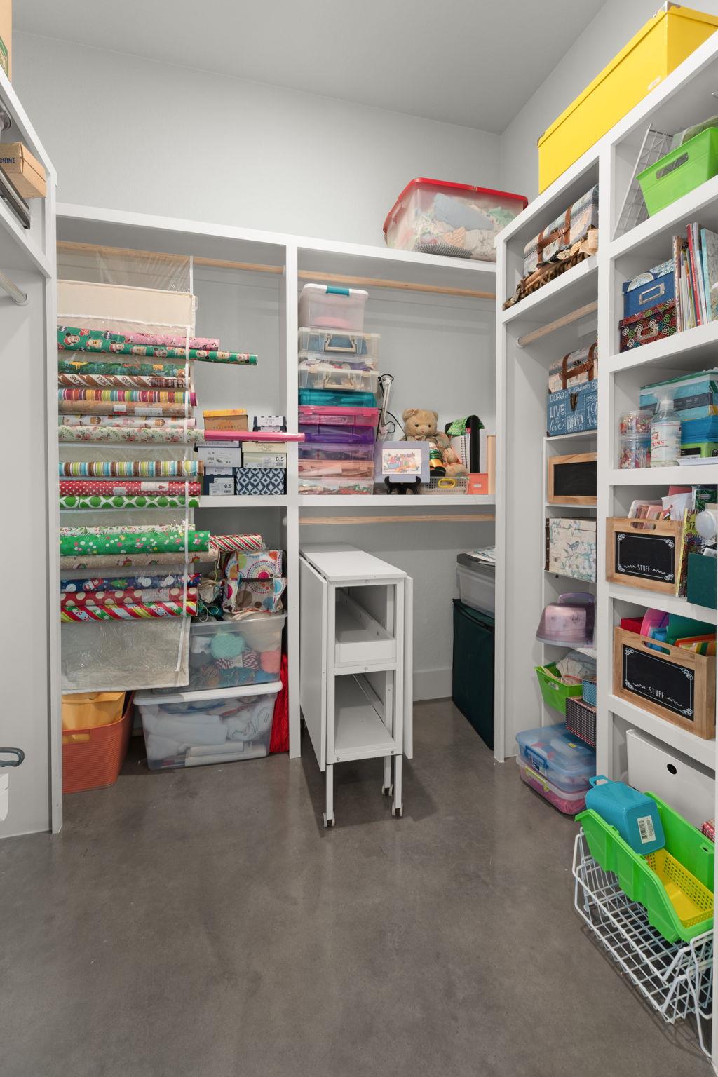 104 N Thomas Cv, Burnet, TX 78611